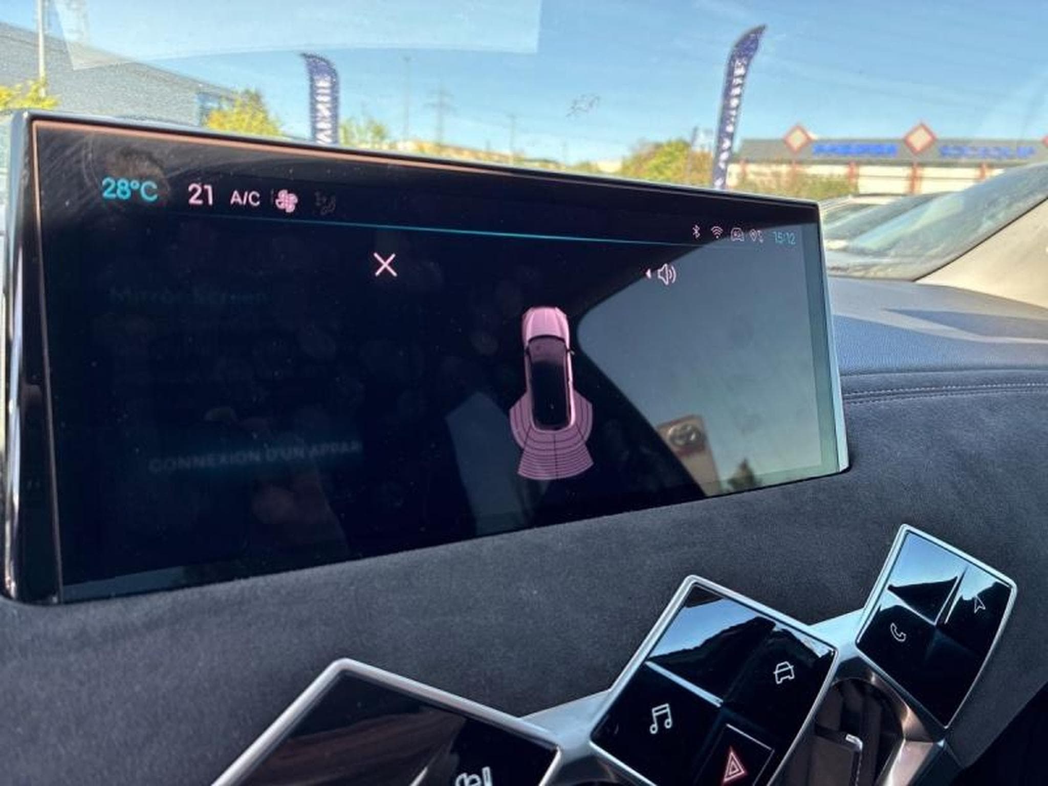 DS Automobiles DS3 E-Tense 156ch Performance Line + (2023) - Photo 8