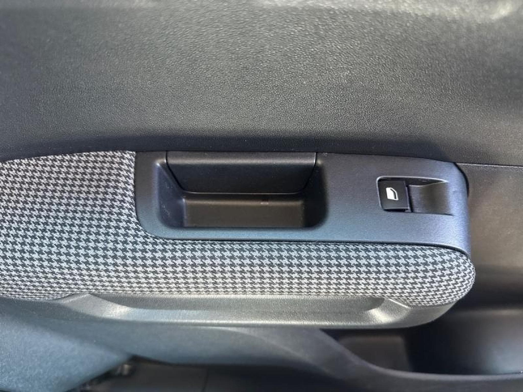 CITROEN C3 Aircross PureTech 110ch S&S Shine E6.d 6cv (2020) - Photo 12