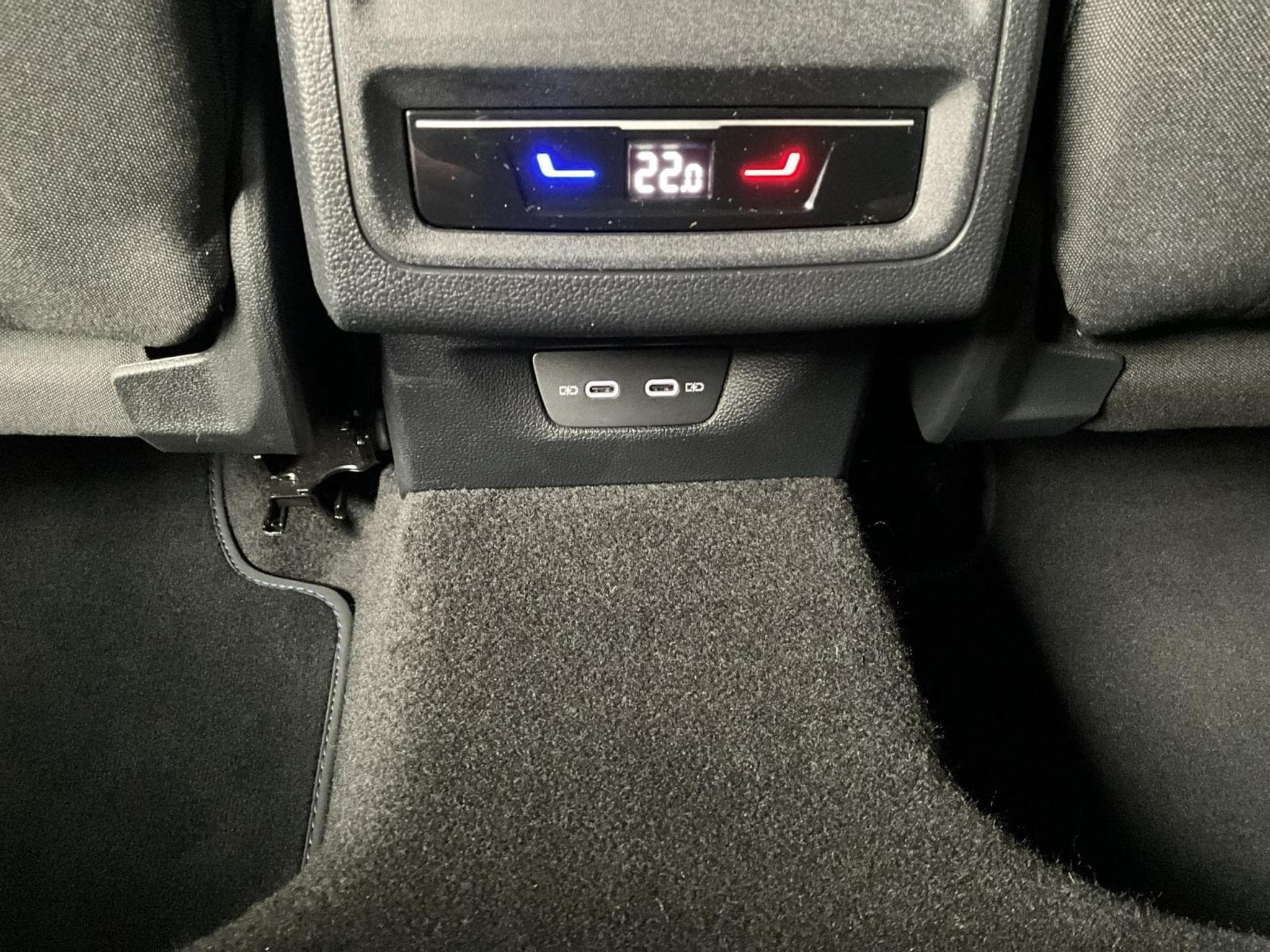 VW Golf GTE+DSG+AHK (2024) - Foto 21