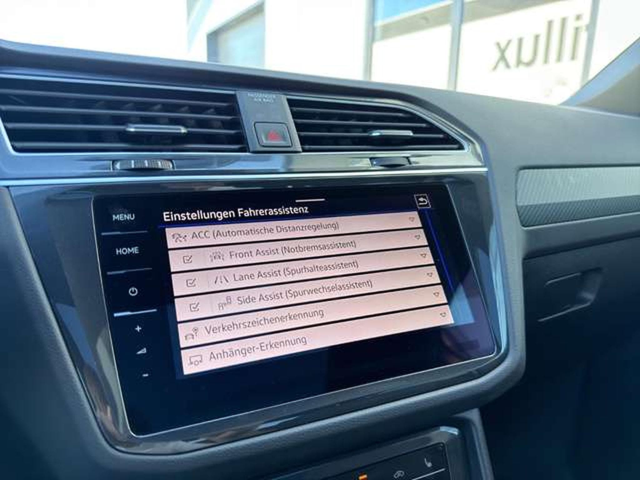 VW Tiguan R-Line 4Motion/AHK/ACC/Pano/StandHzg (2023) - Photo 19