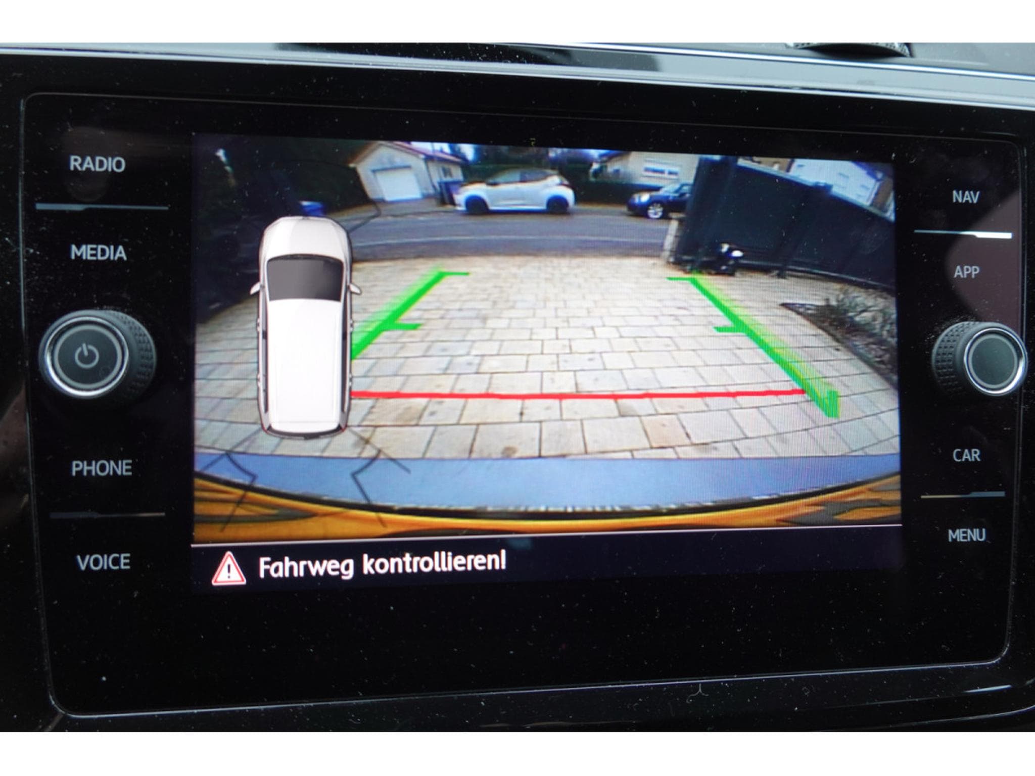 VW Touran 2.0 TDI HIGHLINE 150 DSG R-LINE (2018) - Photo 12