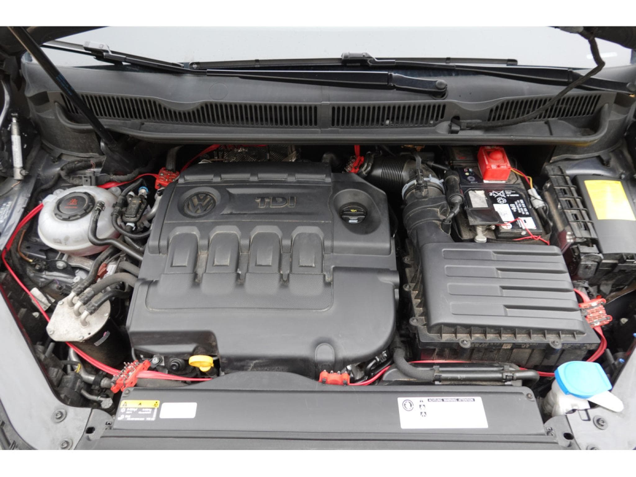 VW Touran 2.0 TDI HIGHLINE 150 DSG R-LINE (2018) - Photo 13