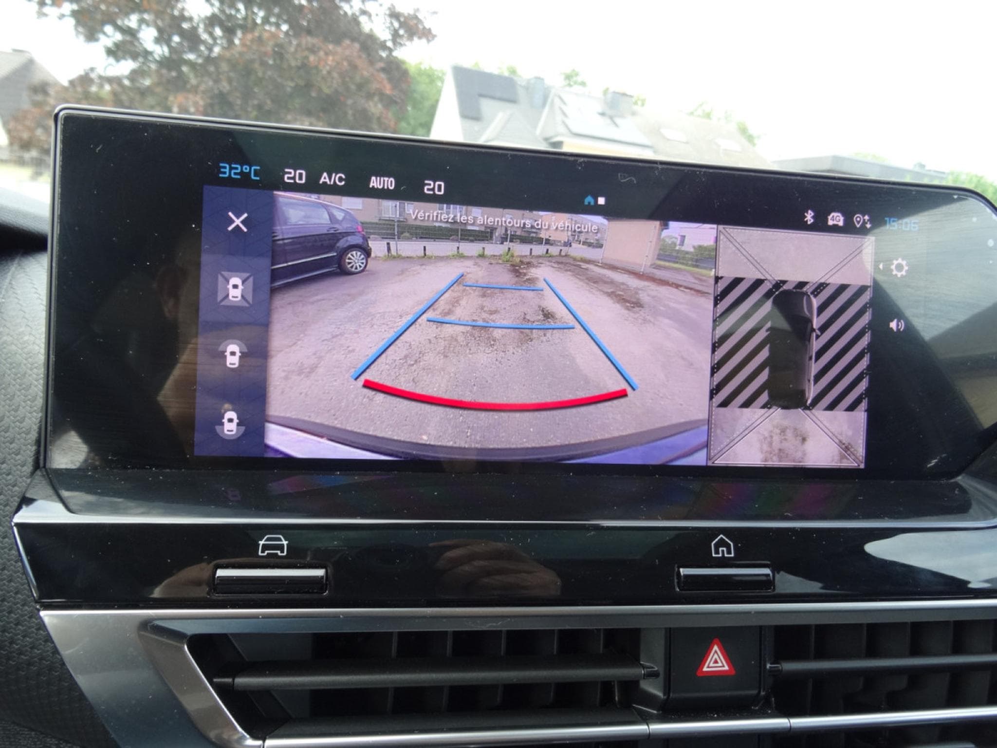 Citroën C4 MAX 1.5 Blue Hdi 130 Automatique (2024) - Photo 8