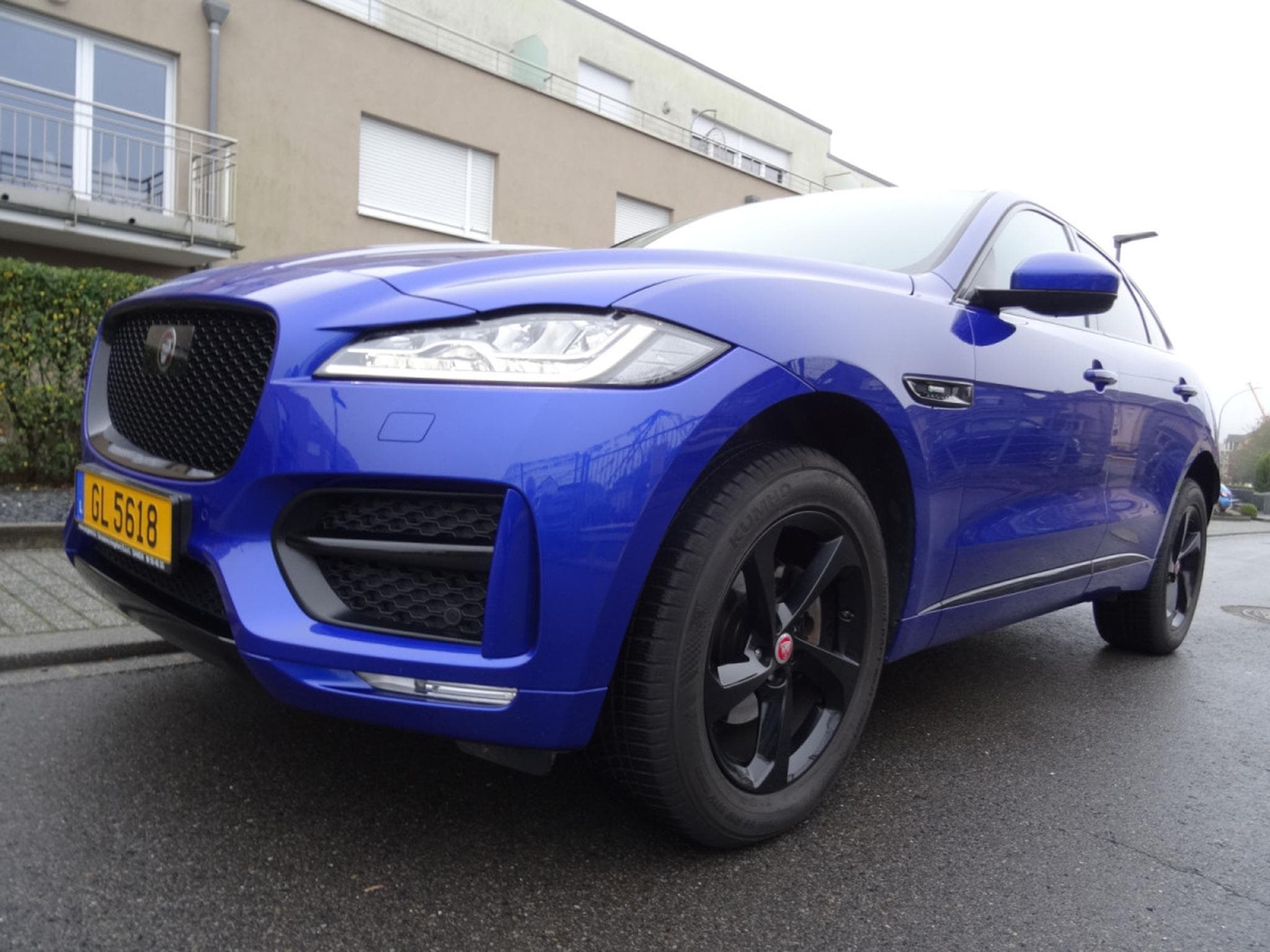 Jaguar F-Pace 2.0 d R-Sport 241CV (2020) - Photo 19