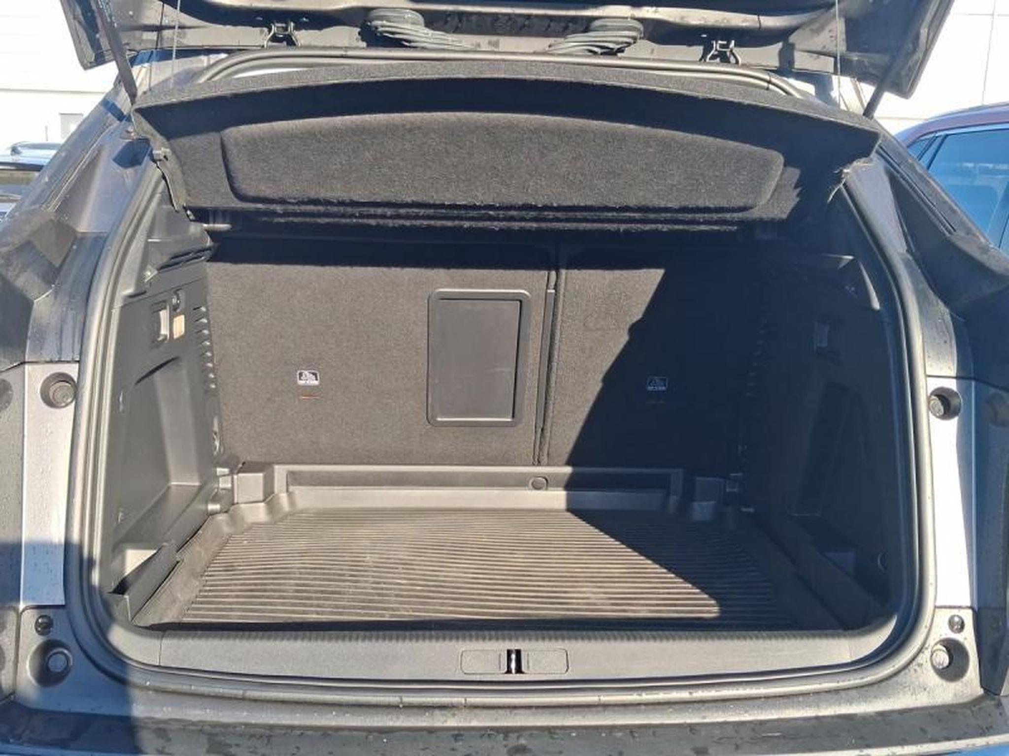 Peugeot 3008 3008 (2021) - Photo 12