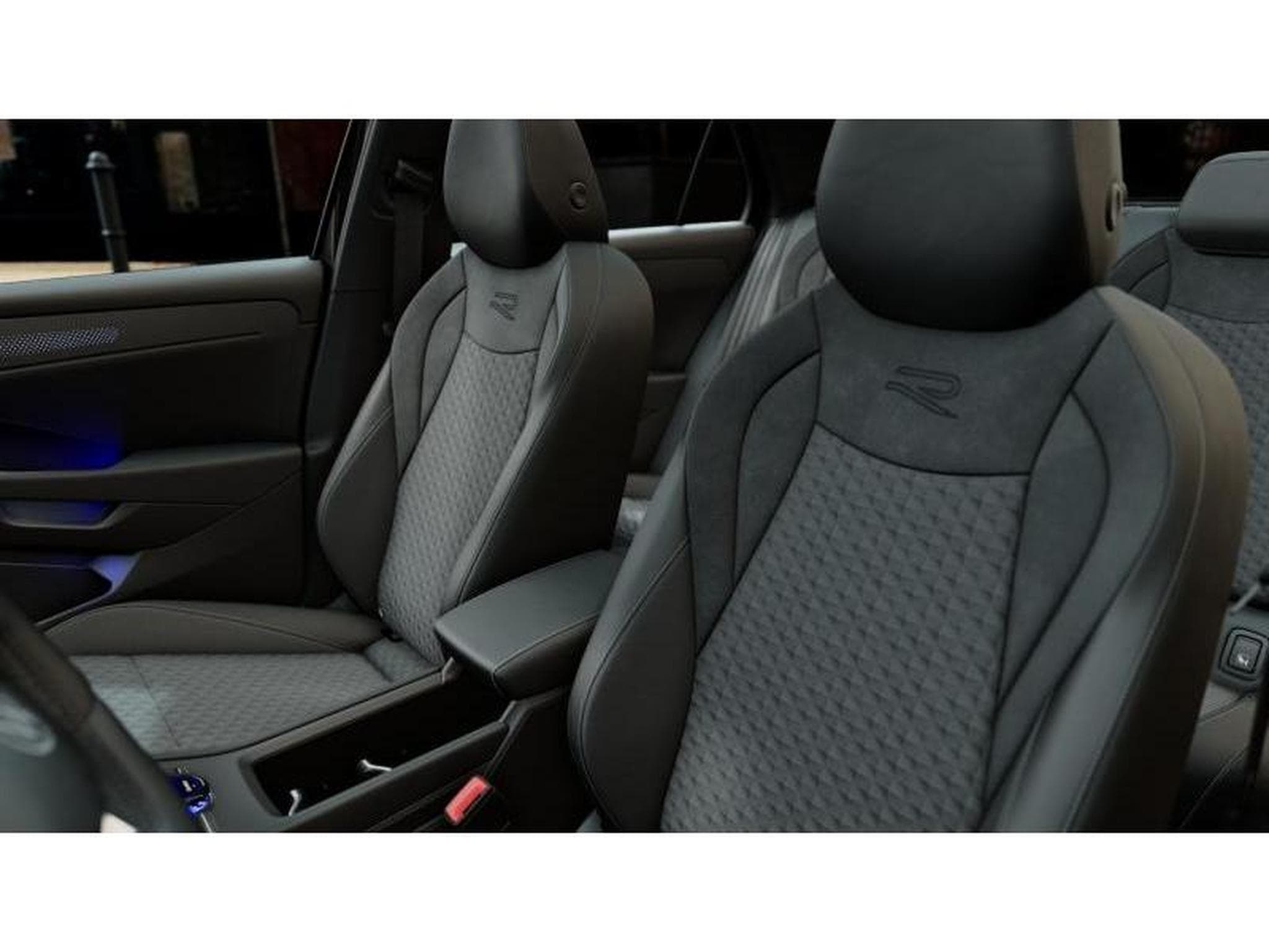 VW T-Roc R-Line (2026) - Photo 7