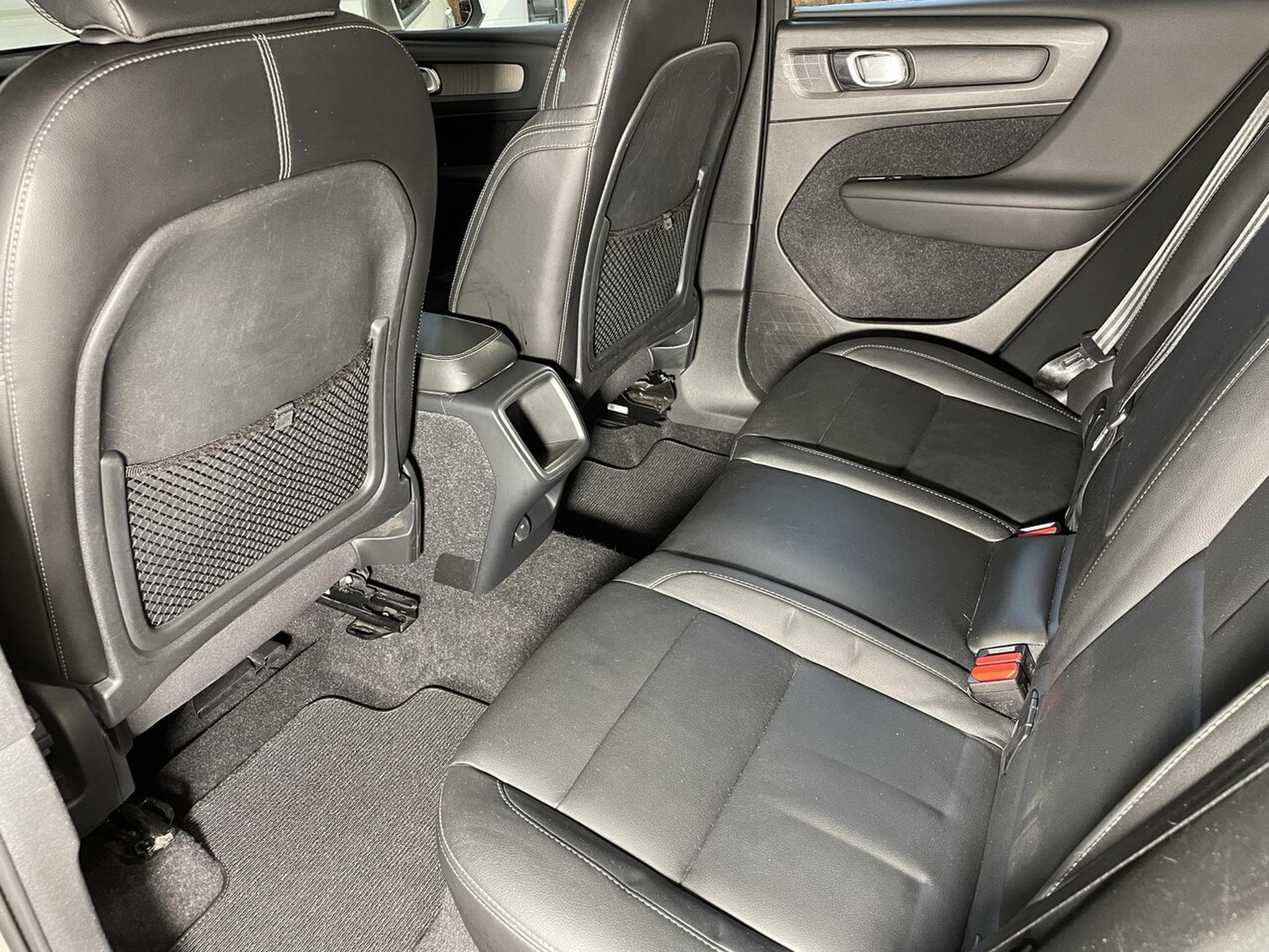 Volvo XC40 2.0 D3 150 CV GEARTRONIC INSCRIPTION GPS (2019) - Foto 13