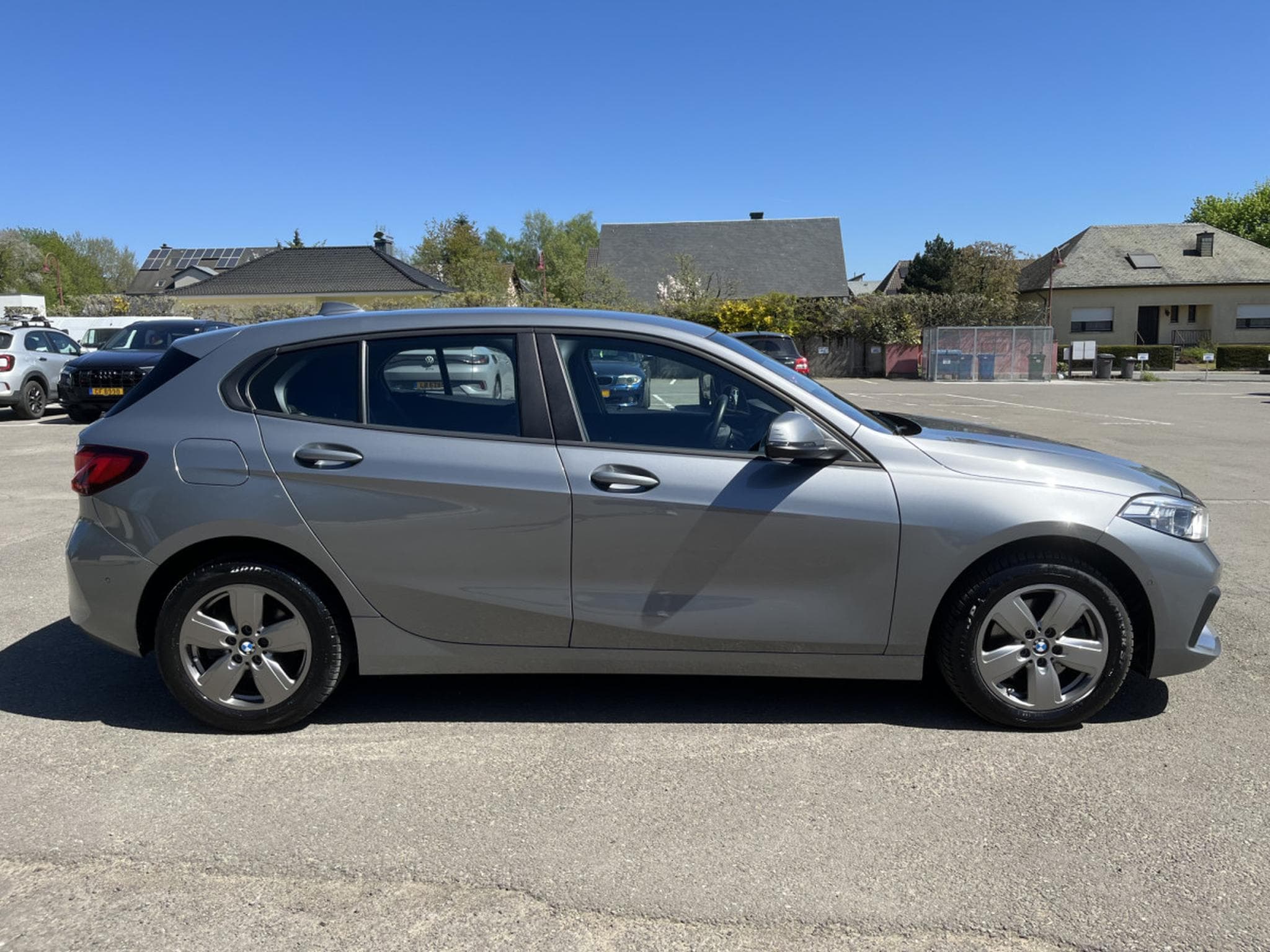 BMW 118 118i A 136cv 2xPDC Apple Carplay LED Camera (2023) - Foto 4