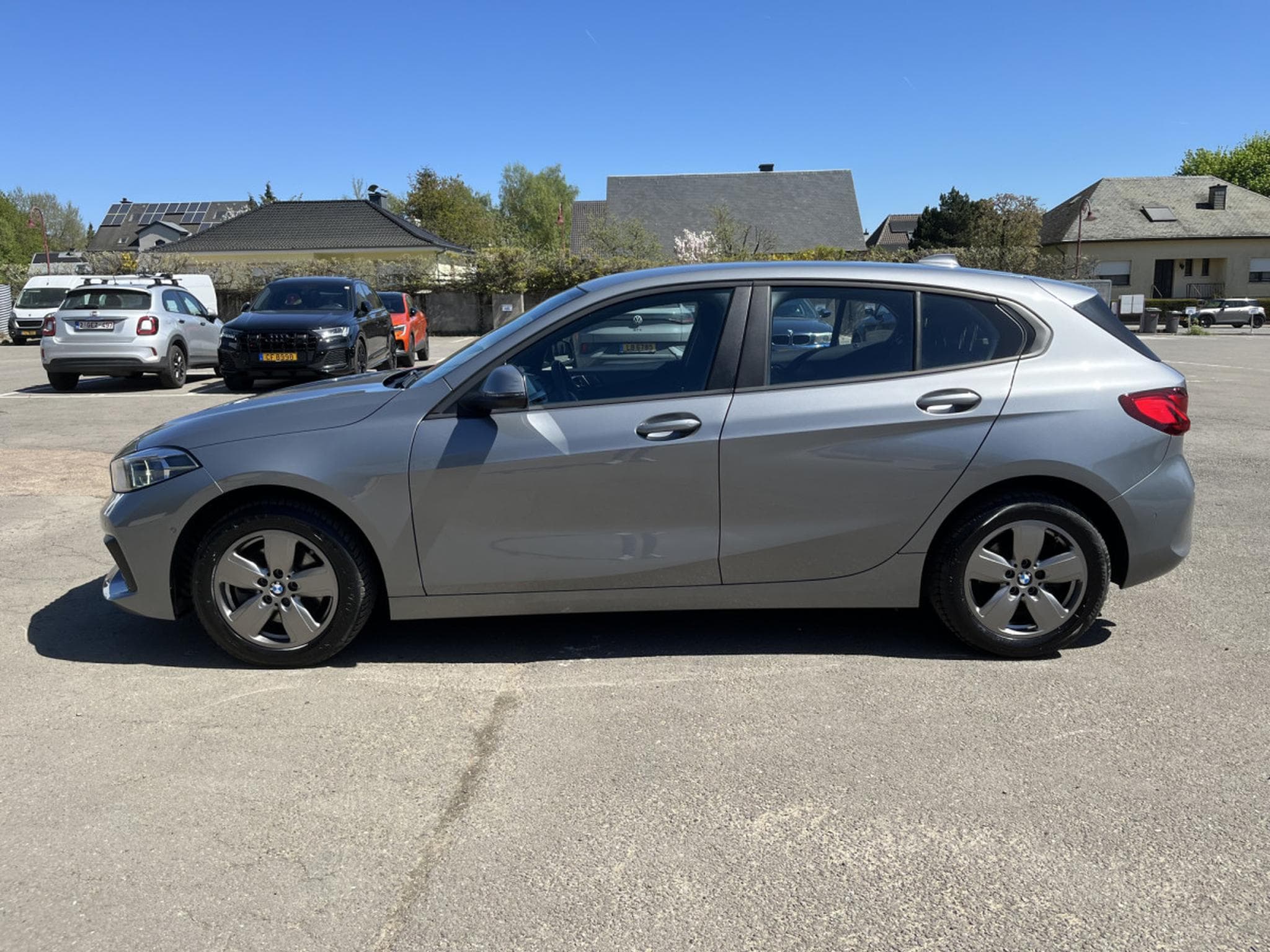 BMW 118 118i A 136cv 2xPDC Apple Carplay LED Camera (2023) - Foto 6