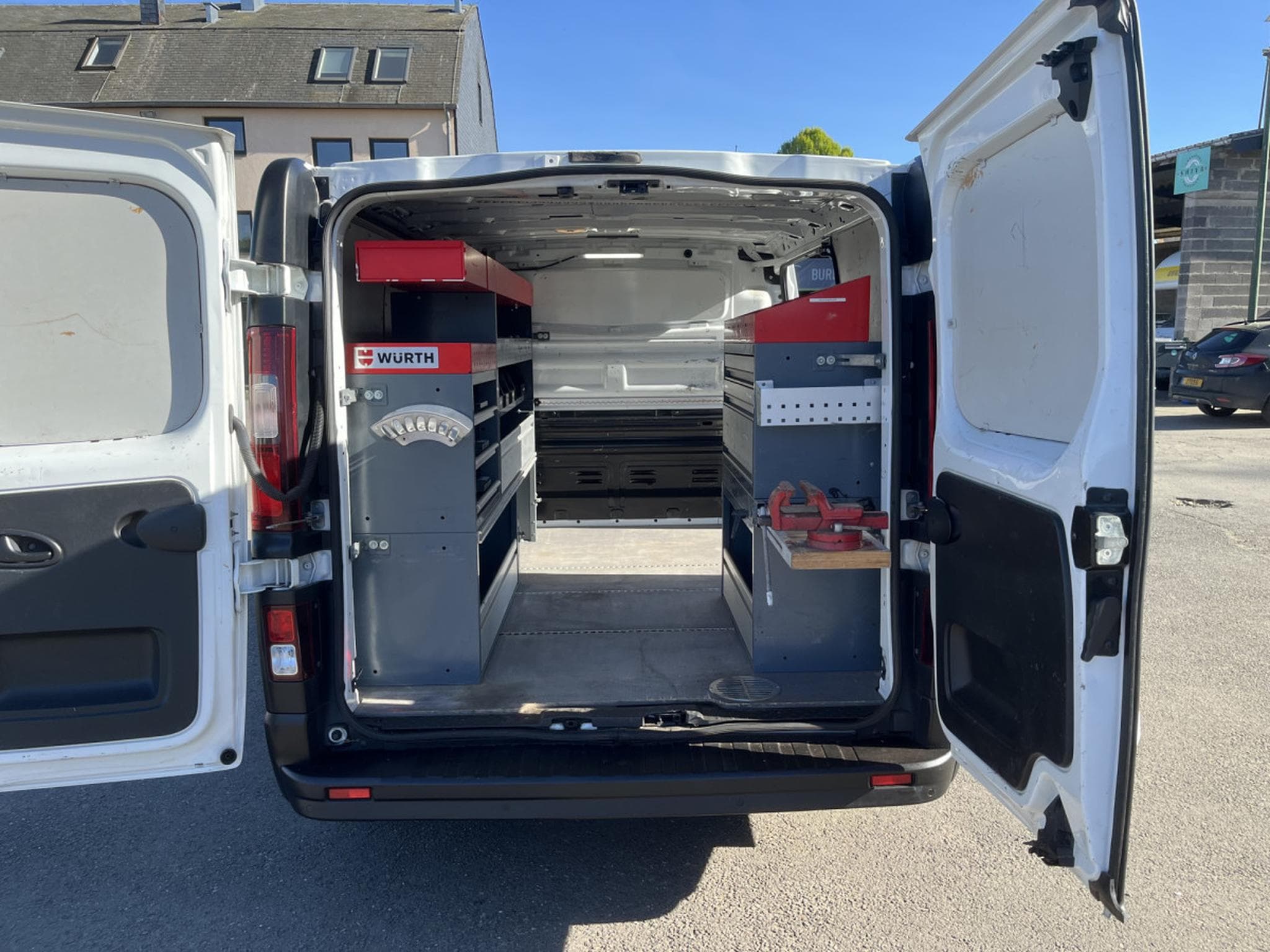 Opel Vivaro 1.6cdti 95cv L1H1 Euro6 Clim Camera PDC Armoires Wurth (2019) - Foto 16