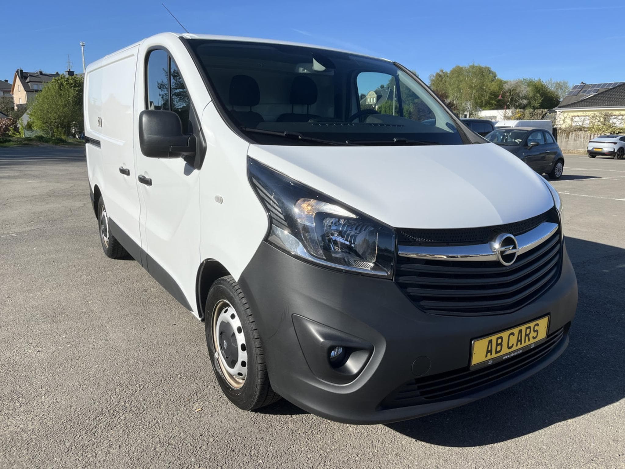 Opel Vivaro 1.6cdti 95cv L1H1 Euro6 Clim Camera PDC Armoires Wurth (2019) - Foto 3