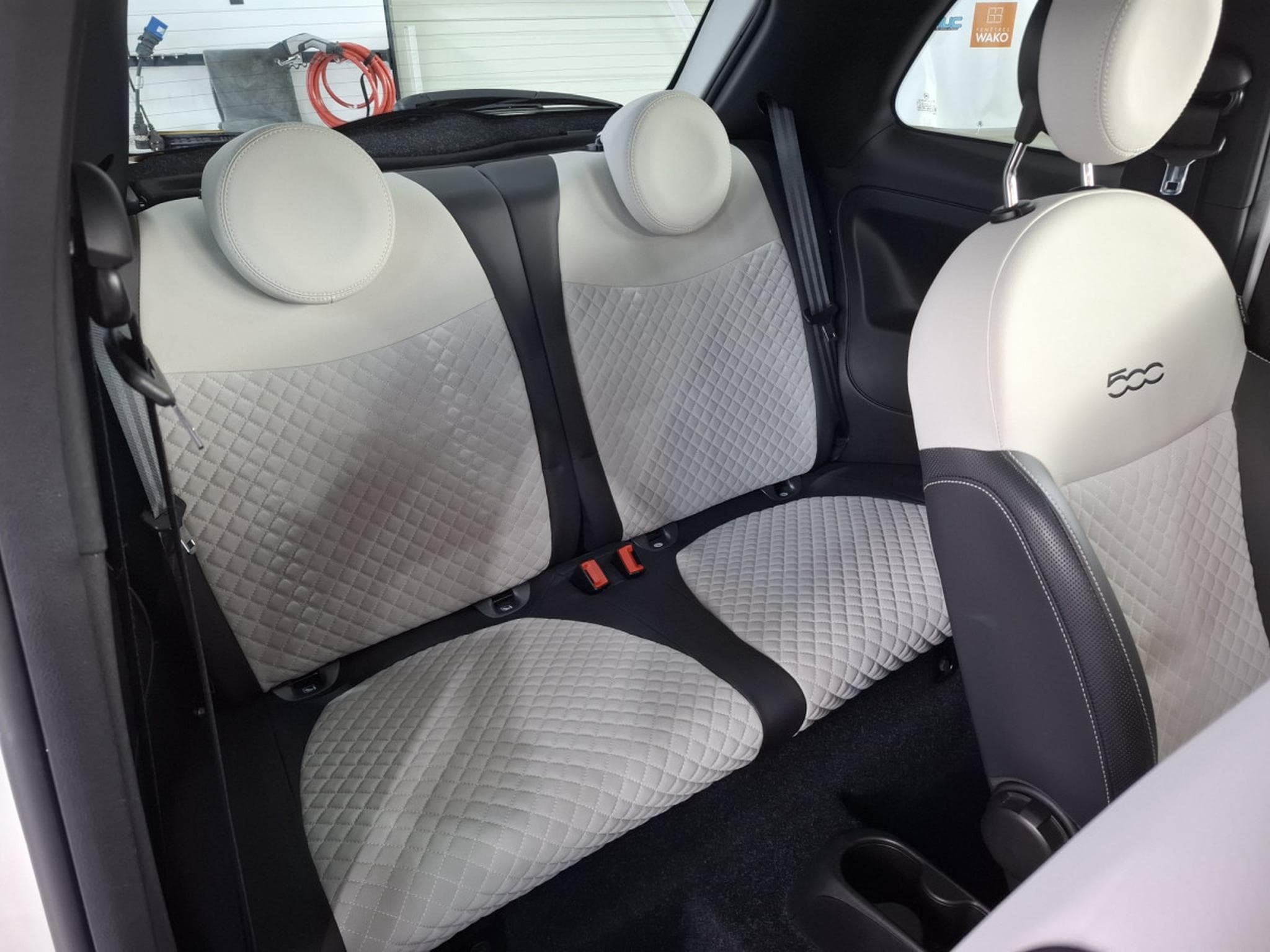 Fiat 500 1.0i Hybride 70, Dolcevita,TOIT PANO, CUIR, DIGITAL COCKPIT, (2021) - Foto 10