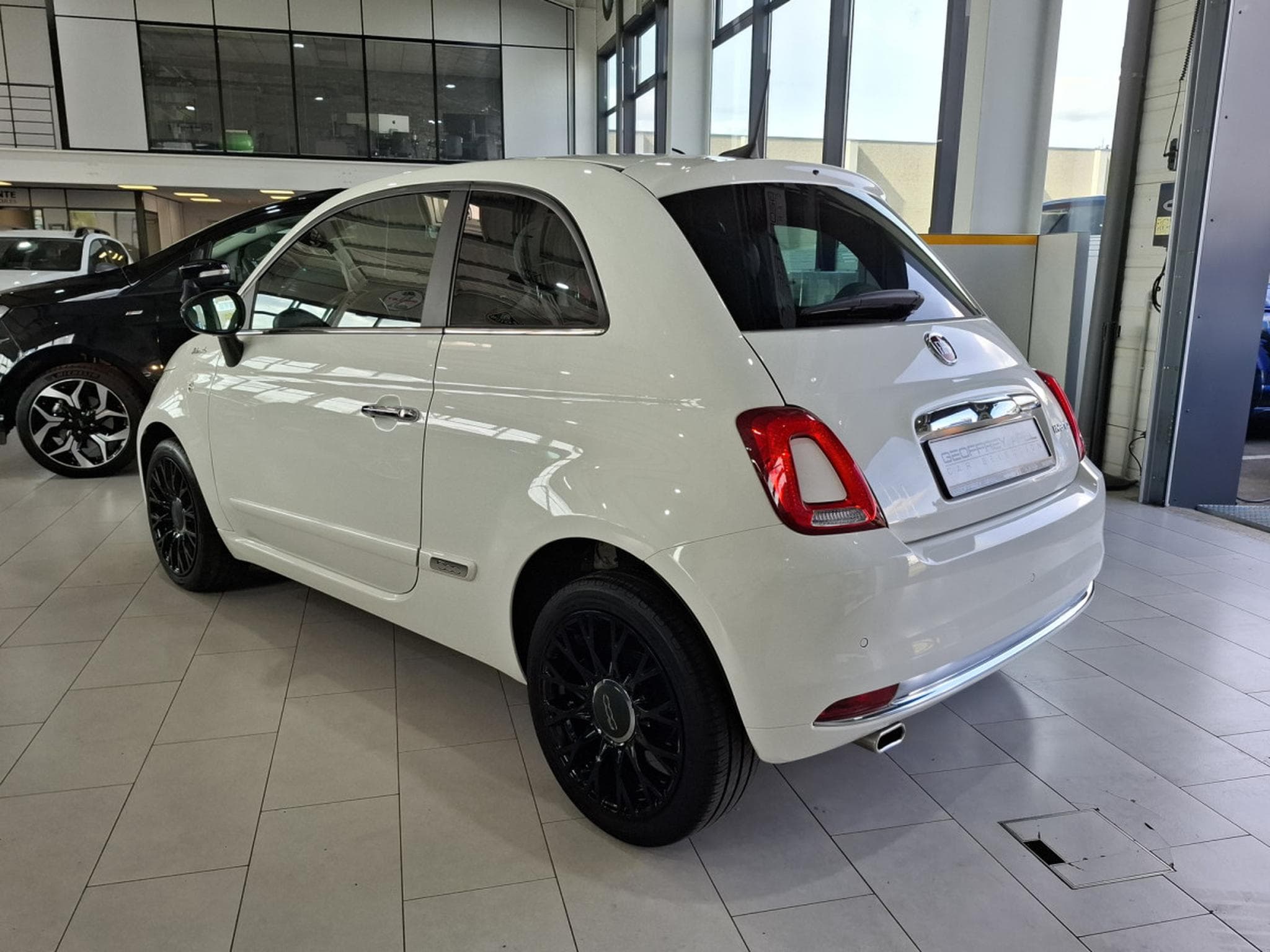 Fiat 500 1.0i Hybride 70, Dolcevita,TOIT PANO, CUIR, DIGITAL COCKPIT, (2021) - Foto 2