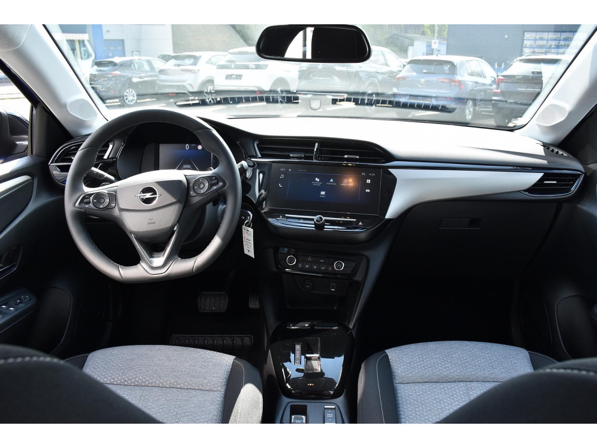 Opel Corsa 1.2 Turbo Edition AT8 REGUL LANE SIDE CAM 1° MAIN (2025) - Foto 8