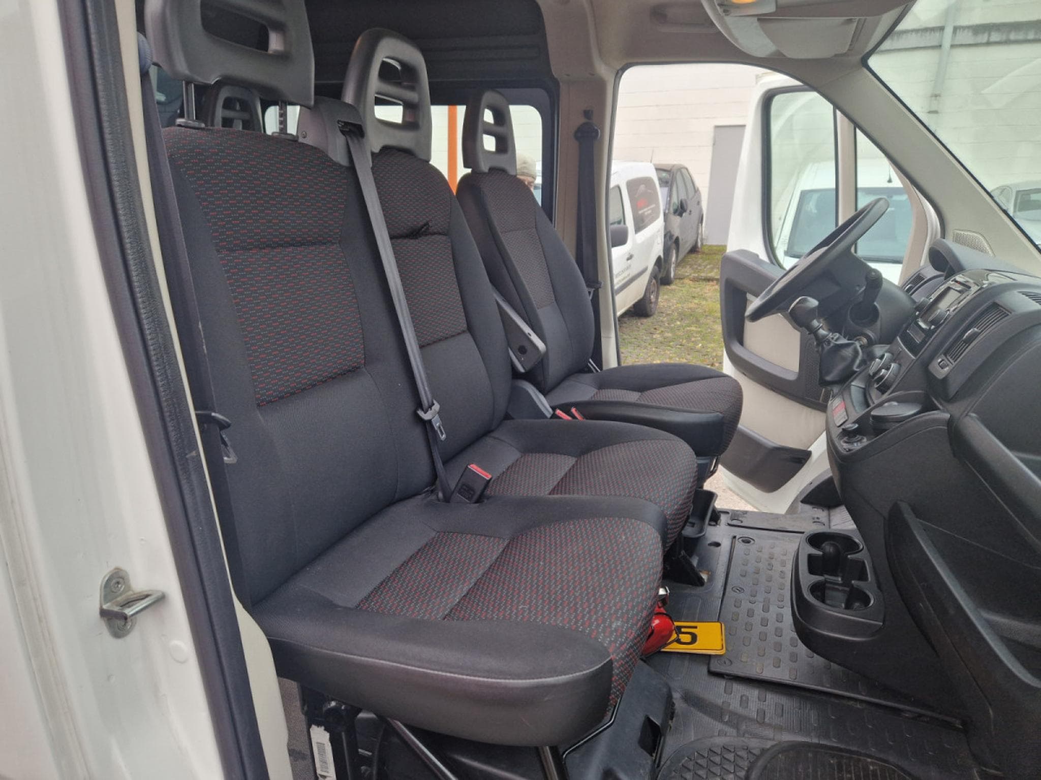 Peugeot Boxer 2.0 Hdi 130 CV Double Cabine 6 Places Garantie 12 Mois (2016) - Foto 10