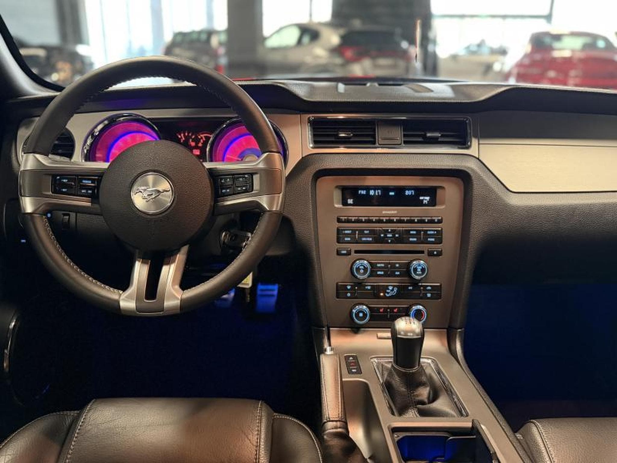 Ford Mustang 3.7 V6 COUPE (2012) - Foto 10