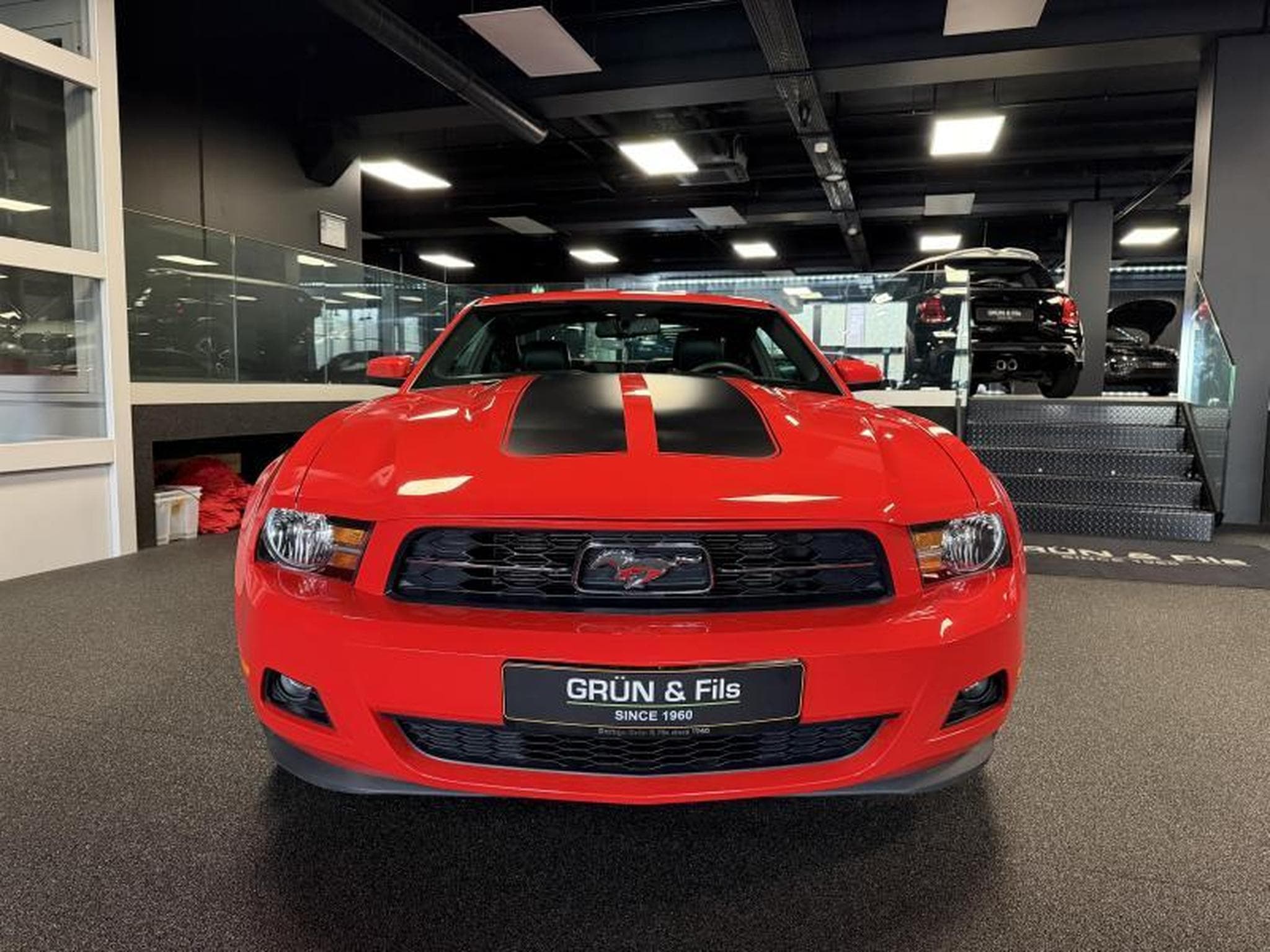 Ford Mustang 3.7 V6 COUPE (2012) - Foto 2