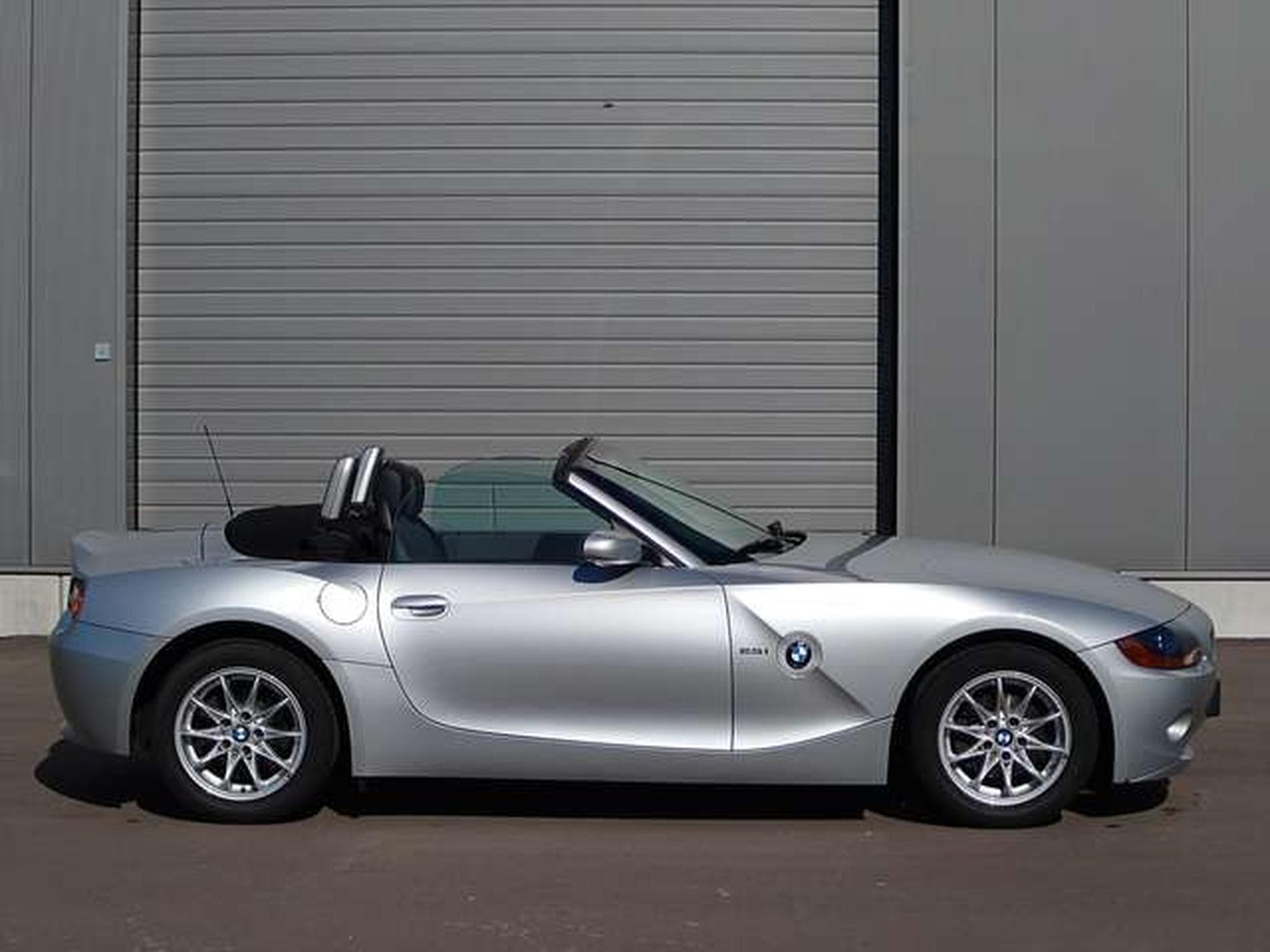 BMW Z4 Z4 2.5i 24v (2024) - Foto 2