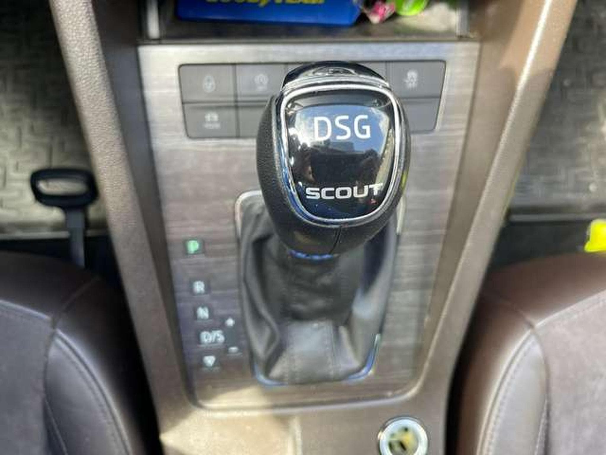 Skoda Octavia SCOUT break 2.0 TDI 4x4 DSG (2015) - Photo 23