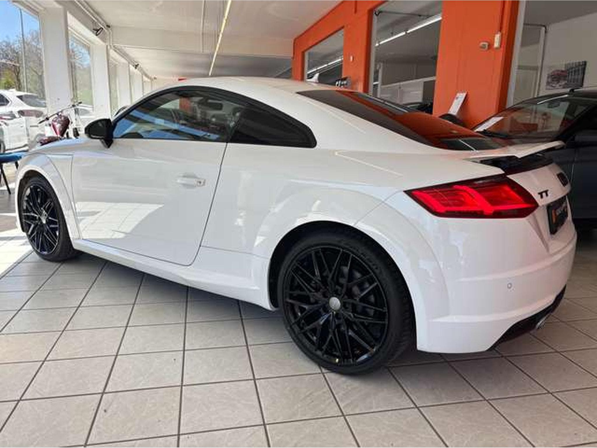 Audi TT Coupe 40 TFSI S tronic - GARANTIE JUSQU'A 48 MOIS (2019) - Photo 8