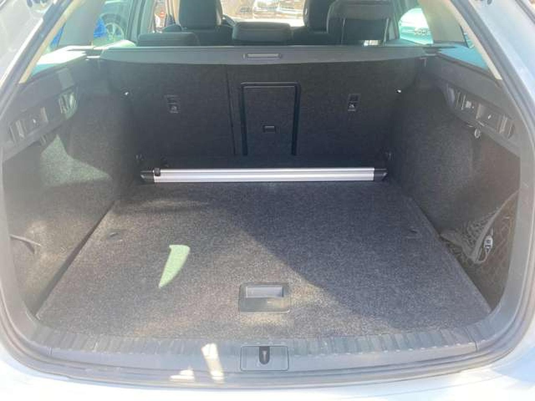 Skoda Octavia Octavia Combi 2.0 TDI DSG Edition Plus (2024) - Photo 19