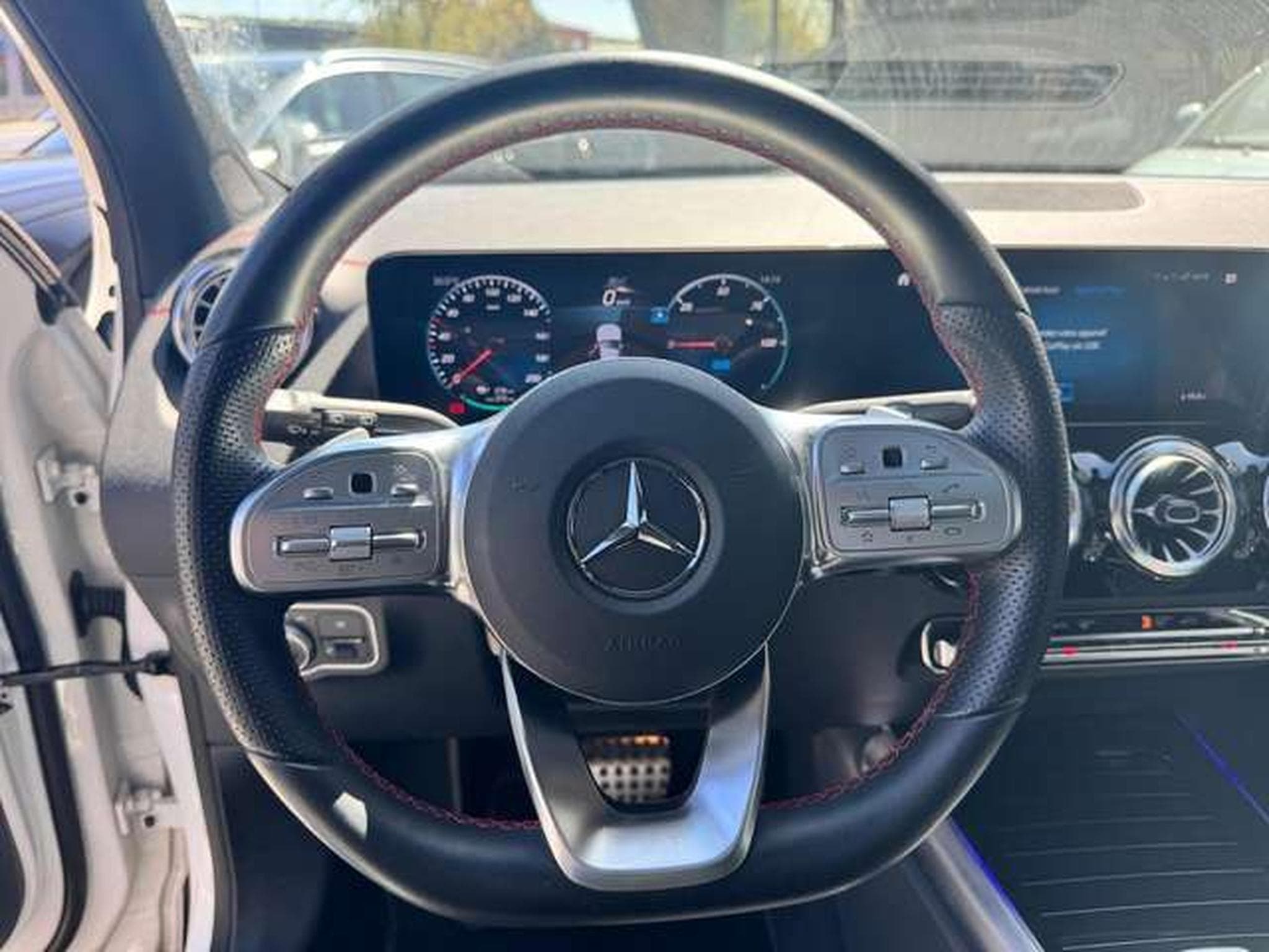 Mercedes EQA EQA 350 4Matic AMG Line / garantie Mercedes  06/29 (2023) - Photo 10