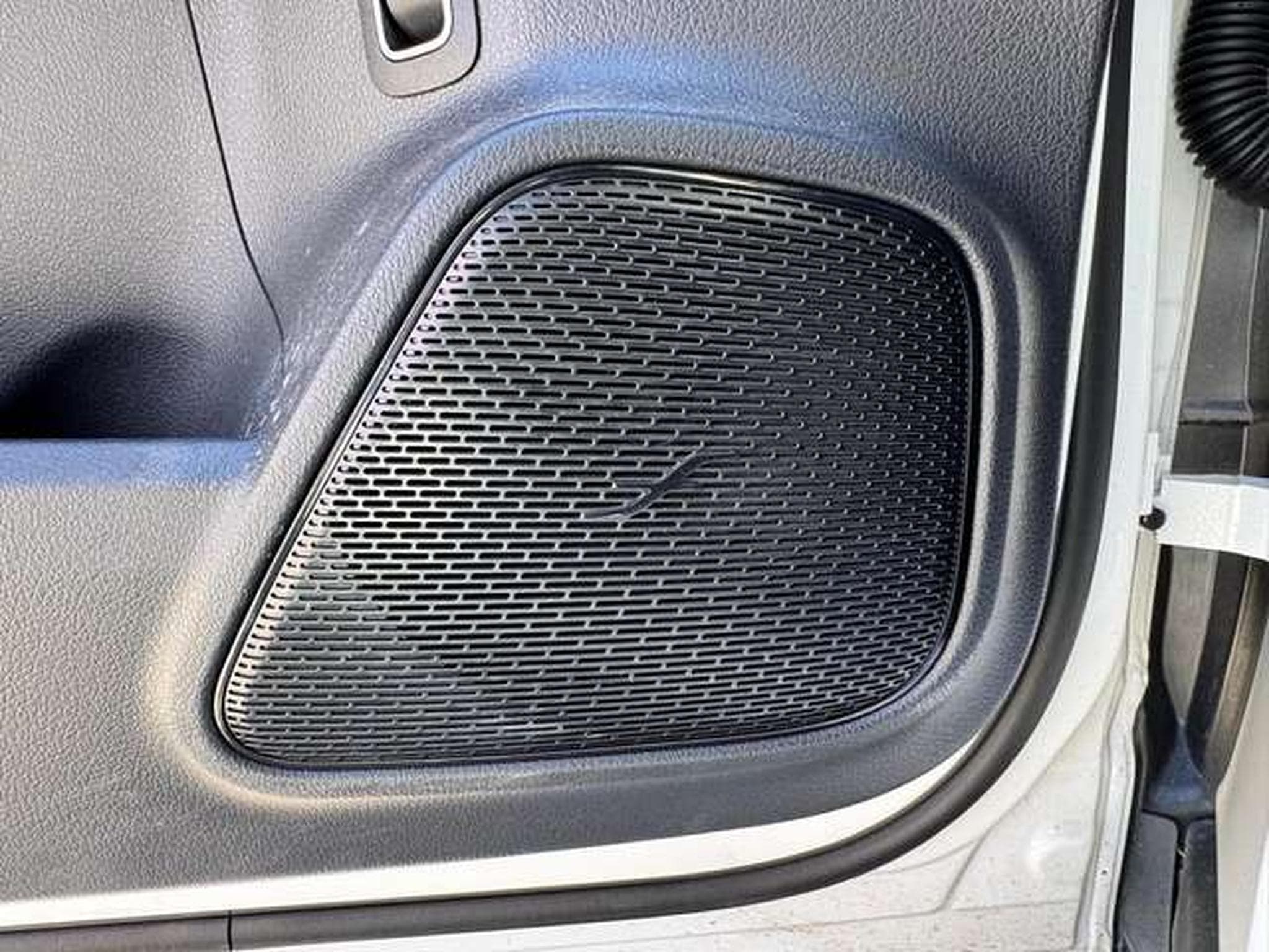 Mercedes EQA EQA 350 4Matic AMG Line / garantie Mercedes  06/29 (2023) - Photo 17