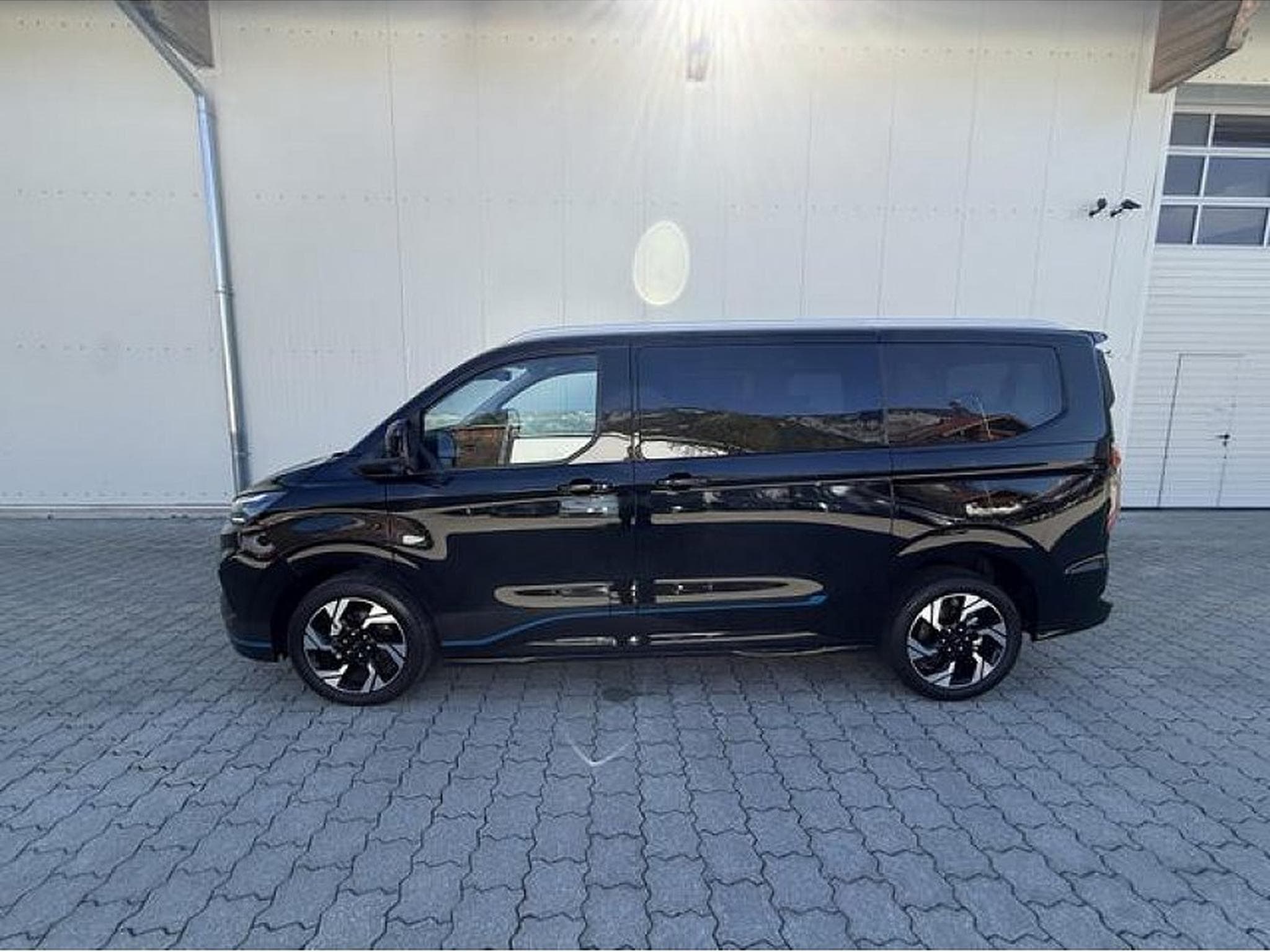 Ford Tourneo (2024) - Foto 6