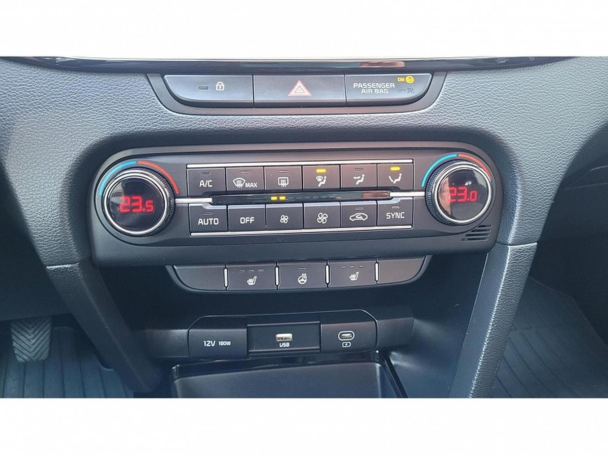 Kia Ceed (2018) - Foto 11