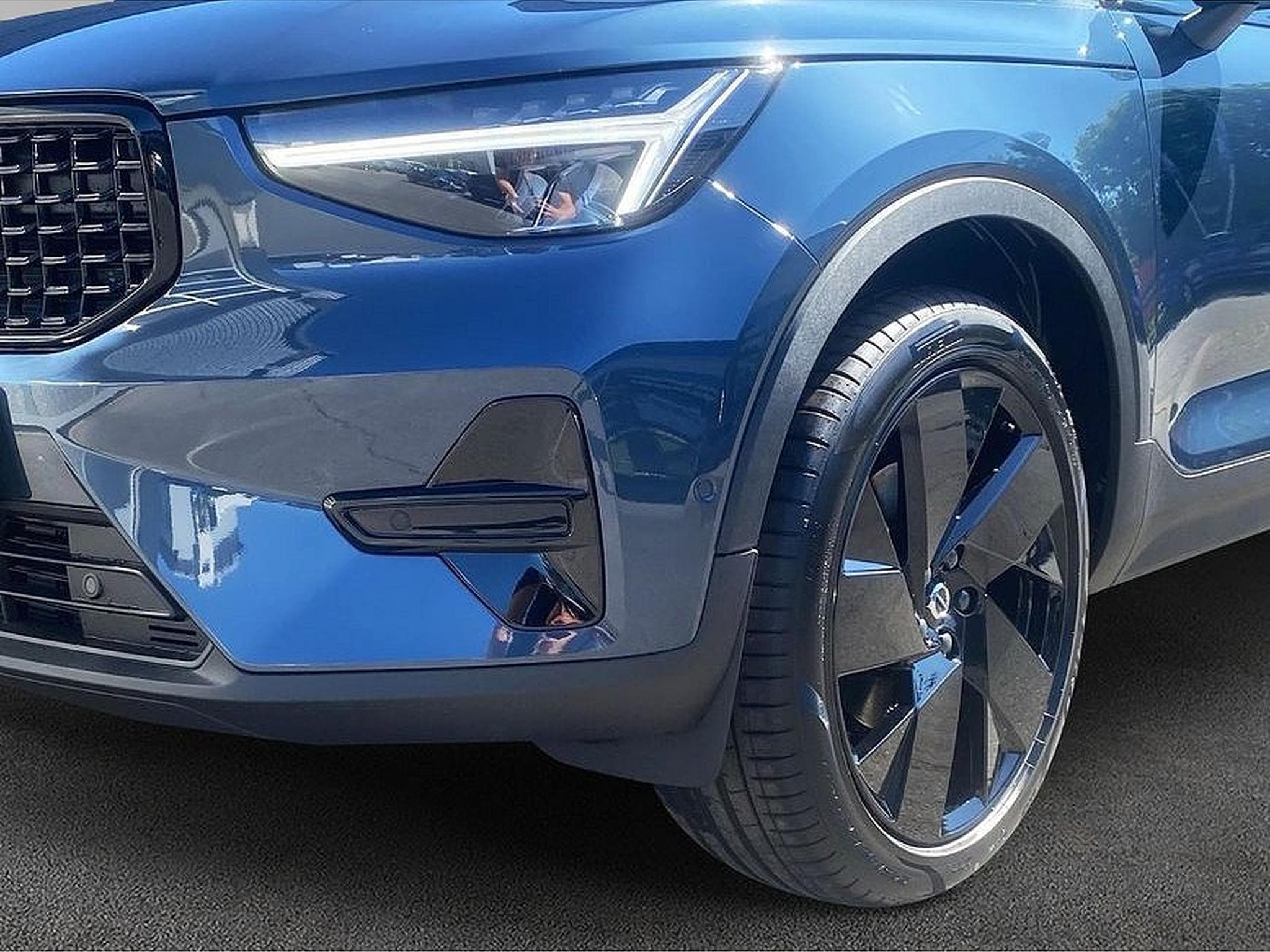 Volvo XC40 (2024) - Foto 4