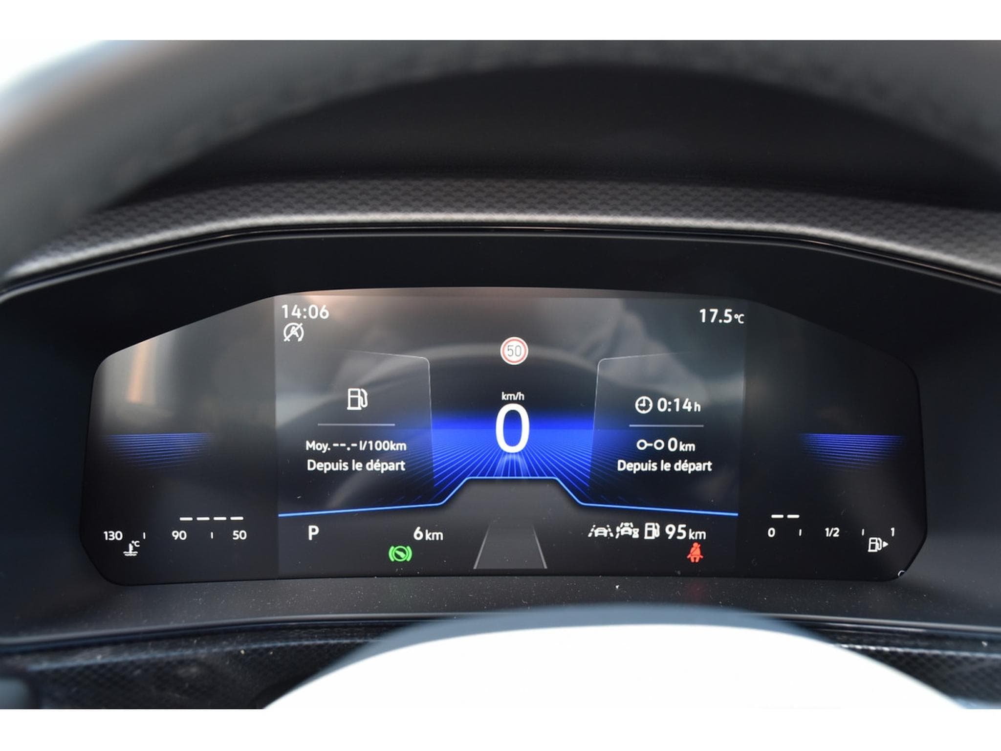 VW T-Cross 1.0 TSI Life DSG SG CHFF ACC TRAVEL SIDE CAM NEUF (2026) - Foto 18