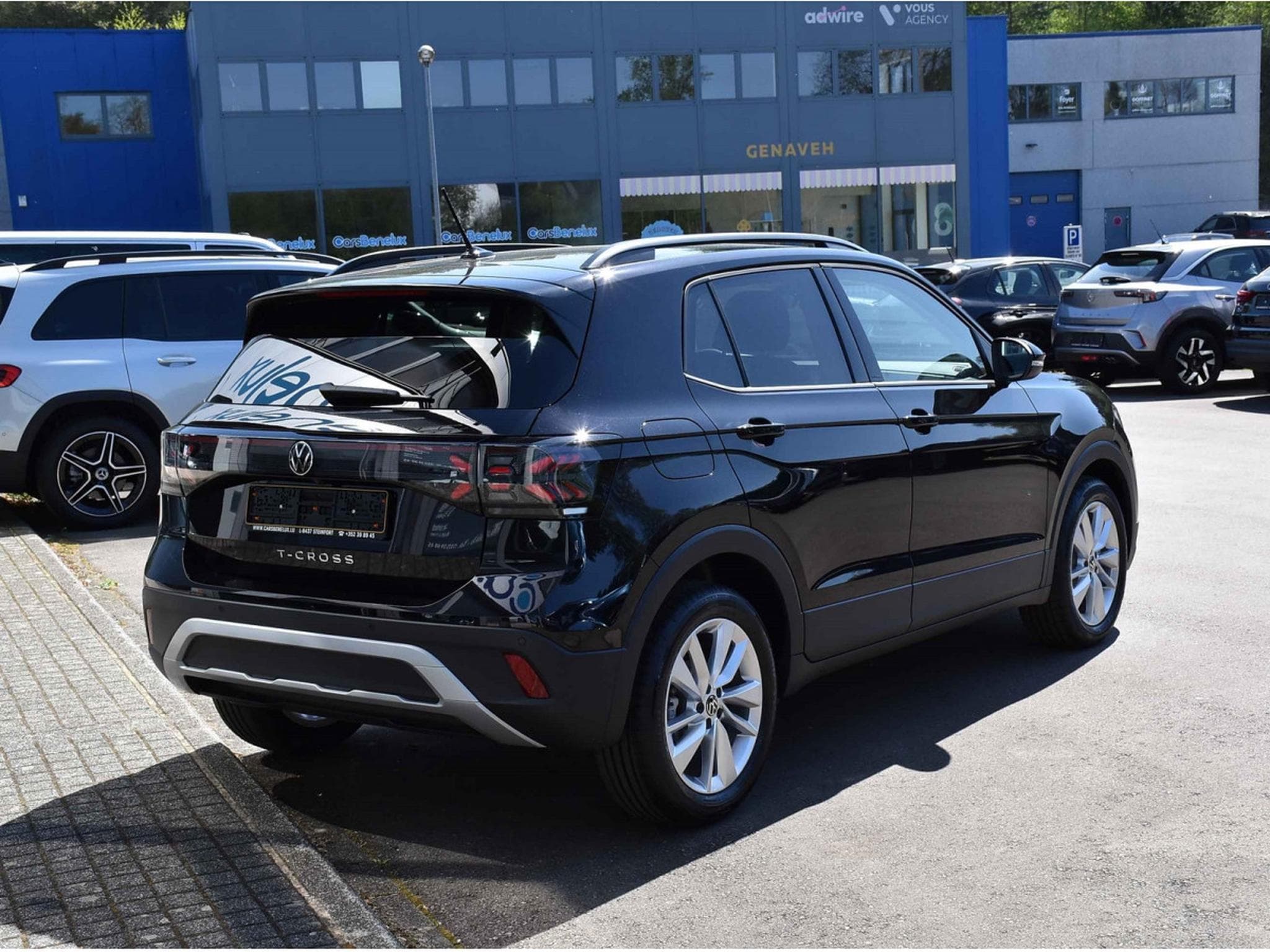 VW T-Cross 1.0 TSI Life DSG SG CHFF ACC TRAVEL SIDE CAM NEUF (2026) - Foto 4