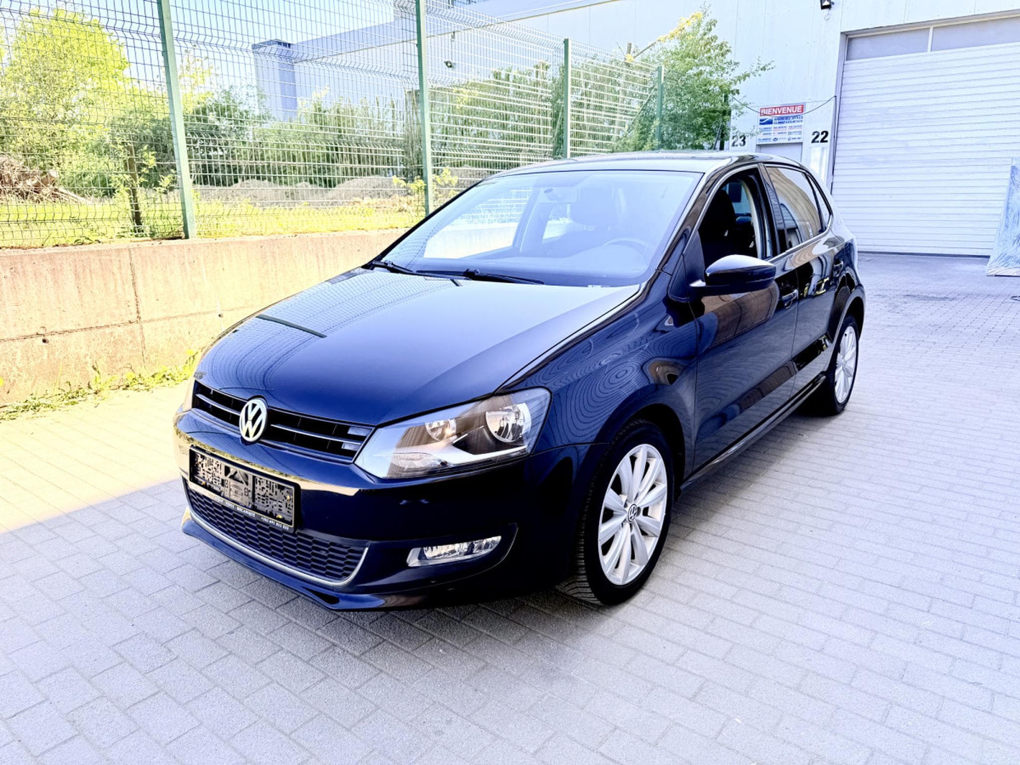VW Polo 1.4 Fsi 85 Comfortline (2010) - Photo 3