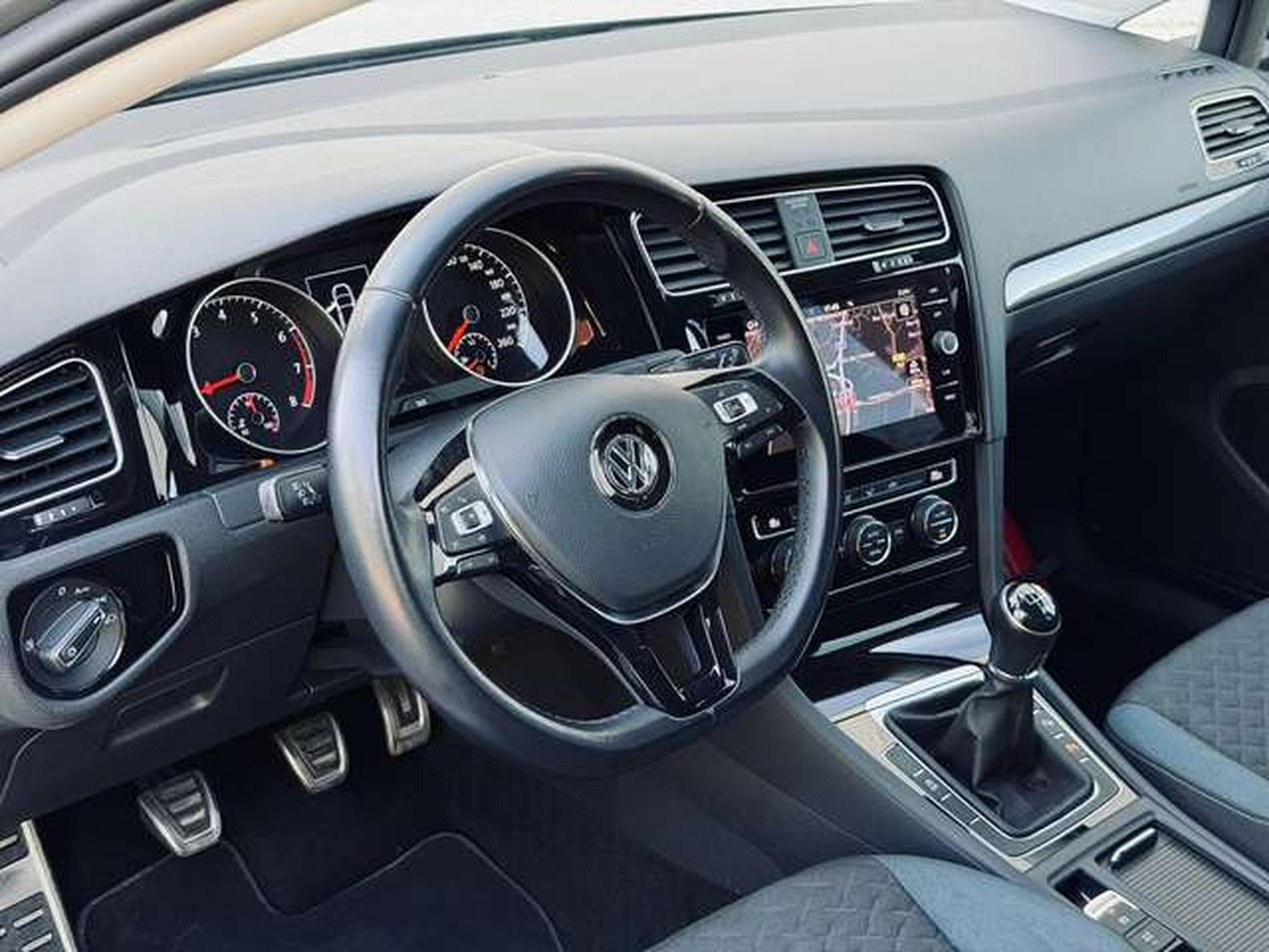 VW Golf Golf 1.0 TSI IQ drive (2020) - Photo 11