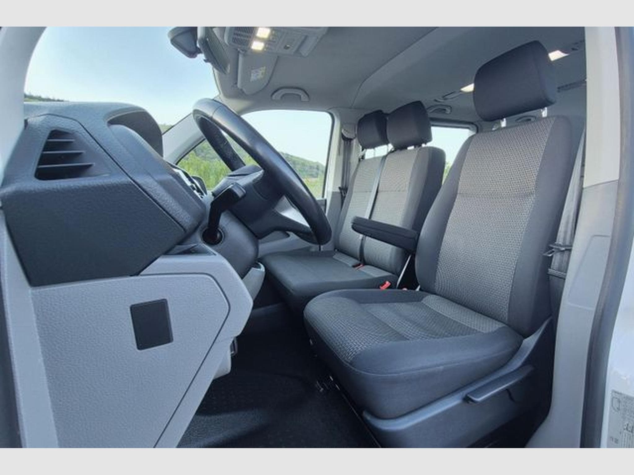 VW T6.1 T6.1 Caravelle Trendline, DSG, 150 PS. (2022) - Photo 15