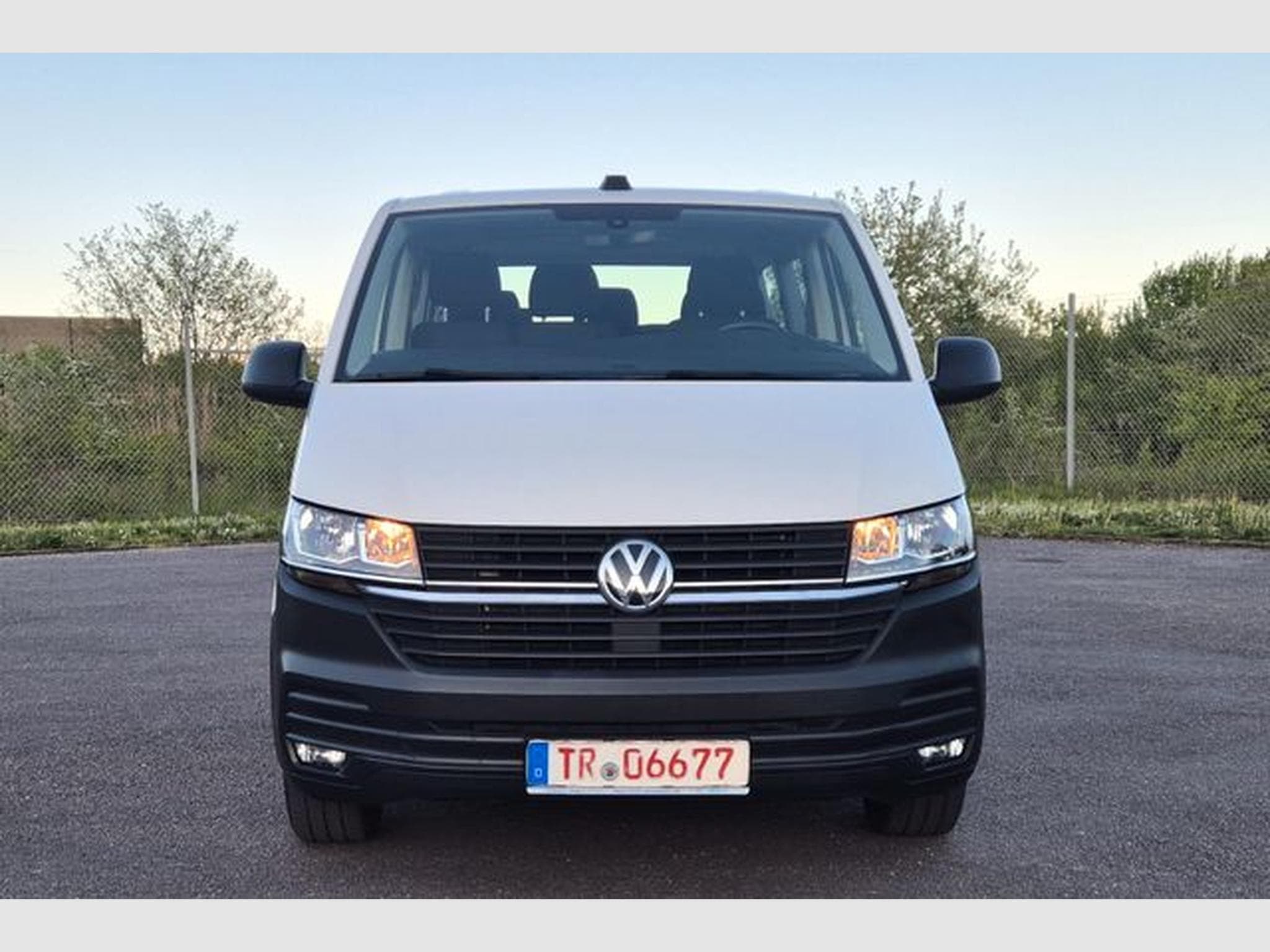 VW T6.1 T6.1 Caravelle Trendline, DSG, 150 PS. (2022) - Photo 5