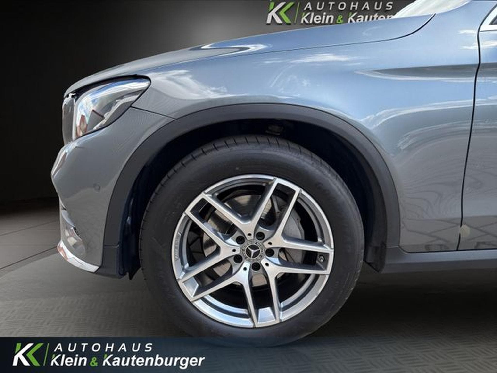 Mercedes GLC 250 GLC 250 AMG Line 4Matic +PANO+AHK+KAMERA+LED (2018) - Photo 9