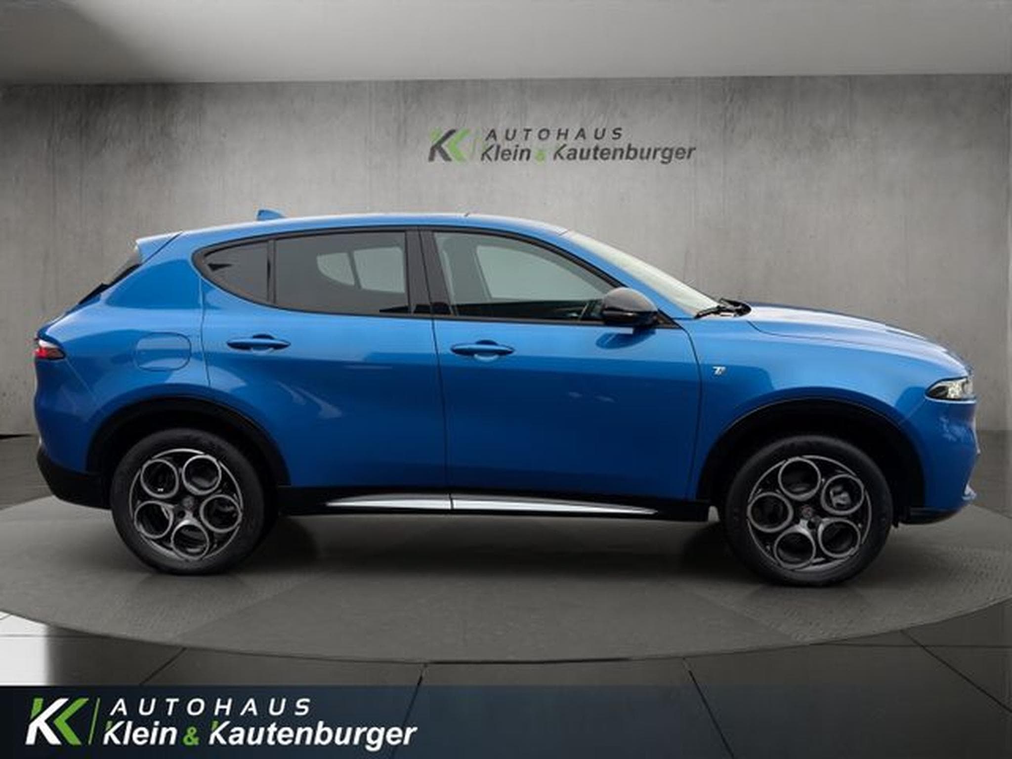 Alfa-Romeo Tonale Tonale 1.3 Plug-In-Hybrid Ti +LED+KAMERA+CARPLAY (2023) - Photo 4