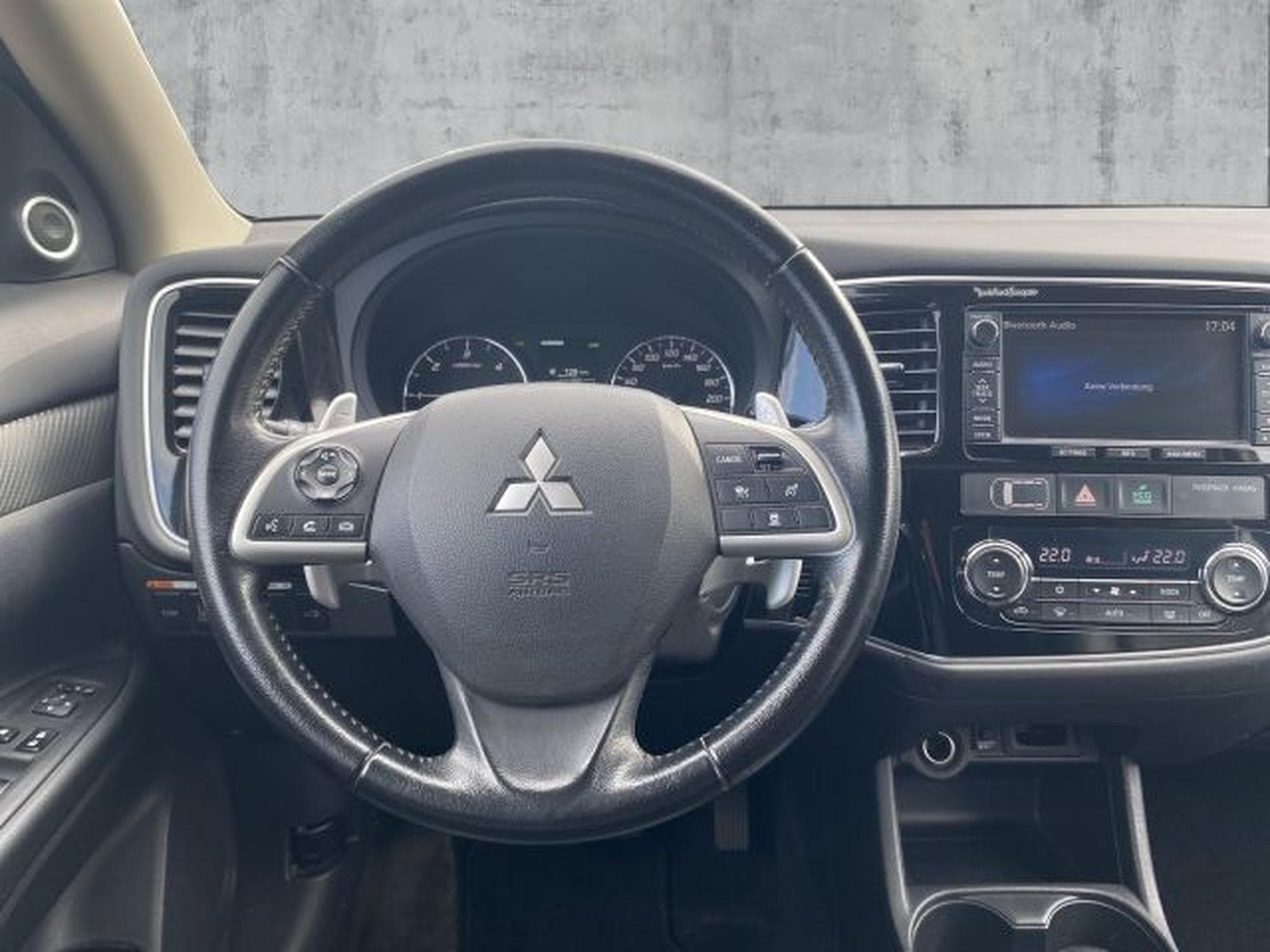 Mitsubishi Outlander Outlander 2.2 DI-D 4WD NAVI XENON GSHD 7-Sitzer (2015) - Photo 15