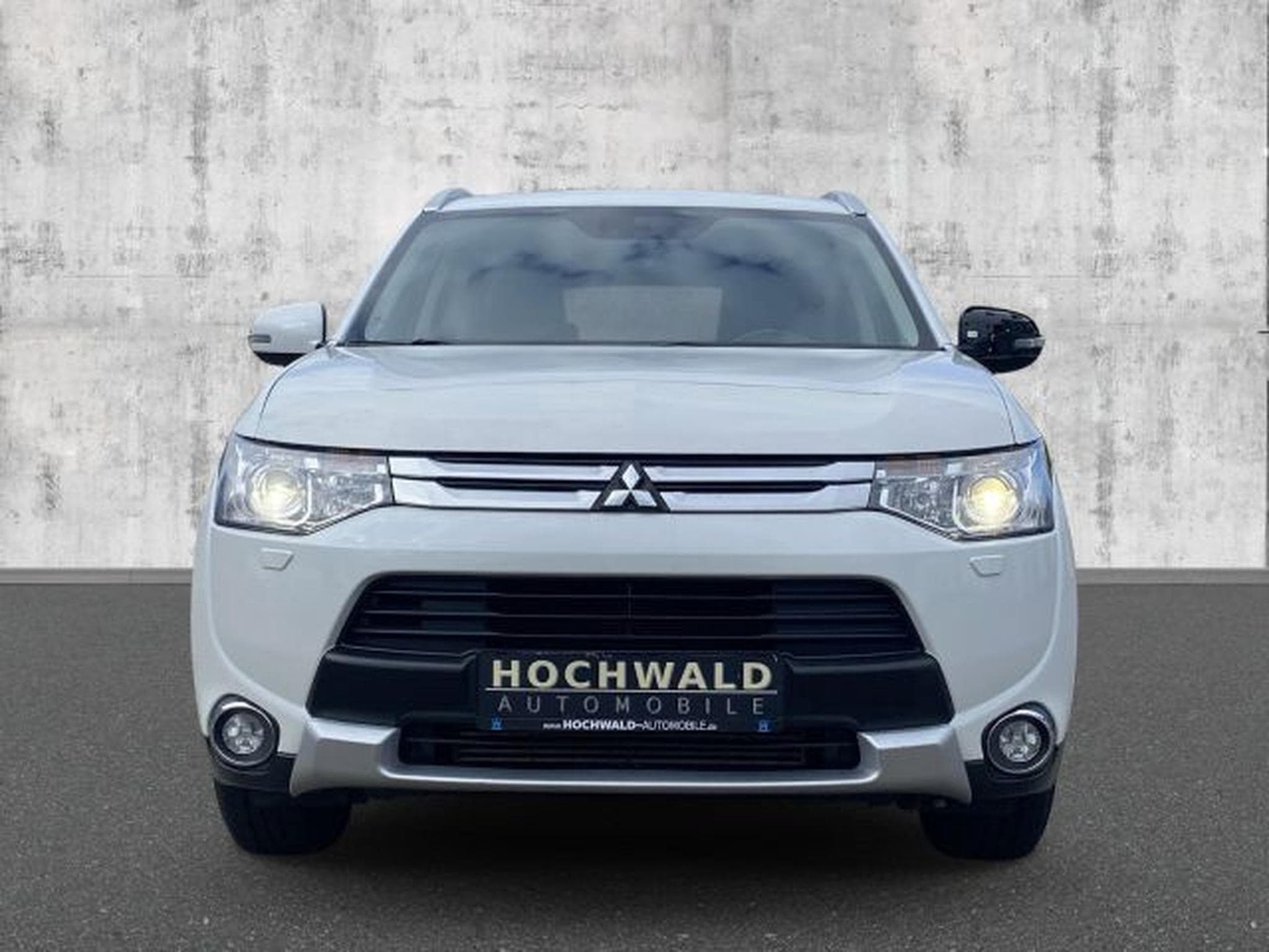 Mitsubishi Outlander Outlander 2.2 DI-D 4WD NAVI XENON GSHD 7-Sitzer (2015) - Photo 8