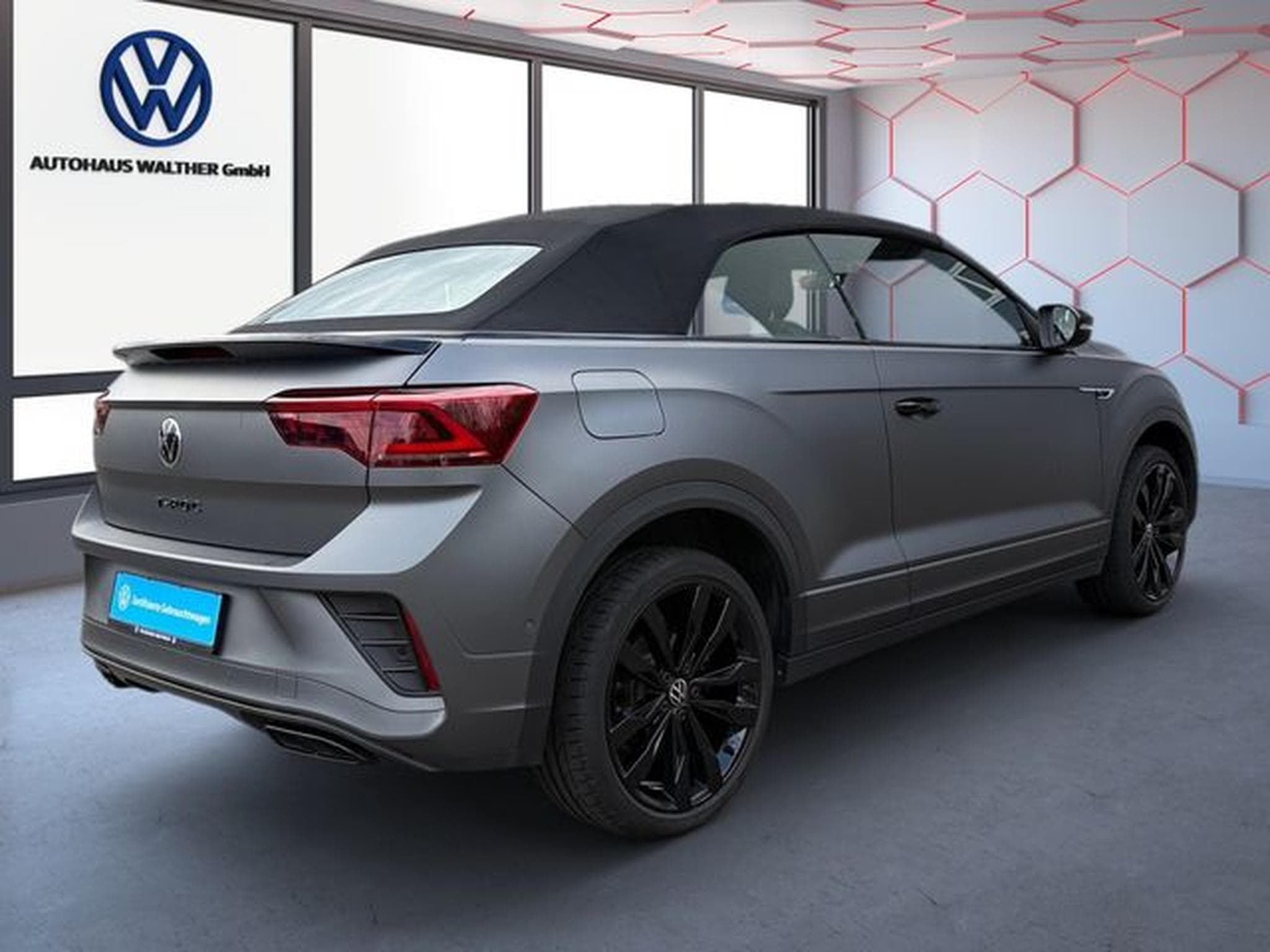 VW T-Roc T-Roc Edition Grey (2023) - Photo 3