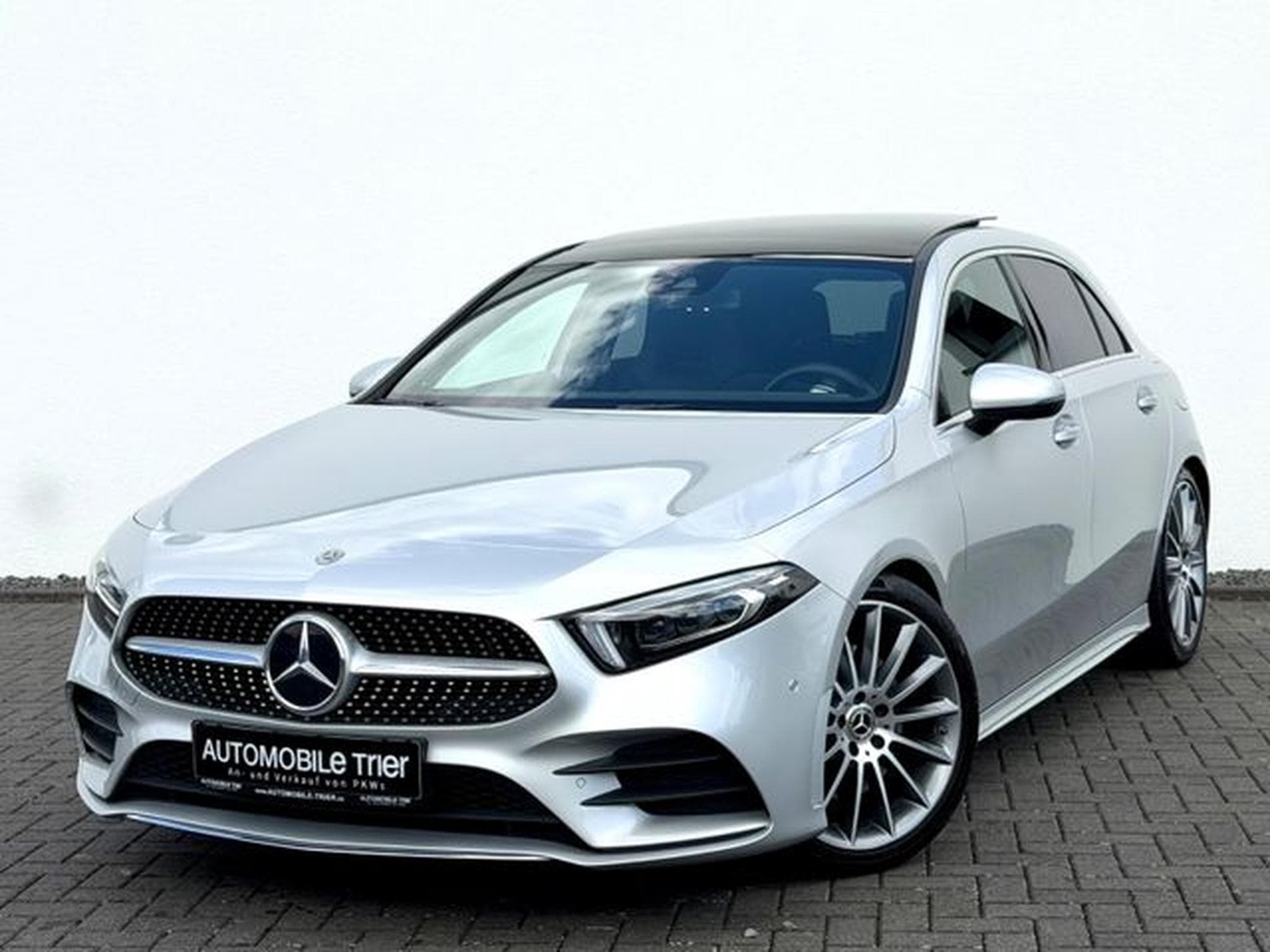 Mercedes A 220 A 220 4Matic Amg Line /NAVI/LED/CAM/BURM/1.HAND/ (2019) - Photo 1