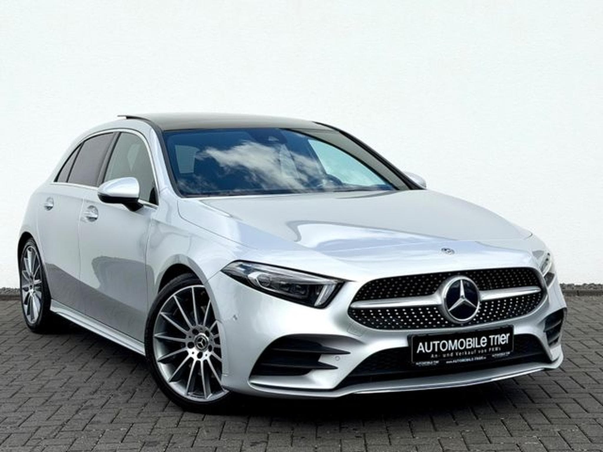 Mercedes A 220 A 220 4Matic Amg Line /NAVI/LED/CAM/BURM/1.HAND/ (2019) - Photo 3