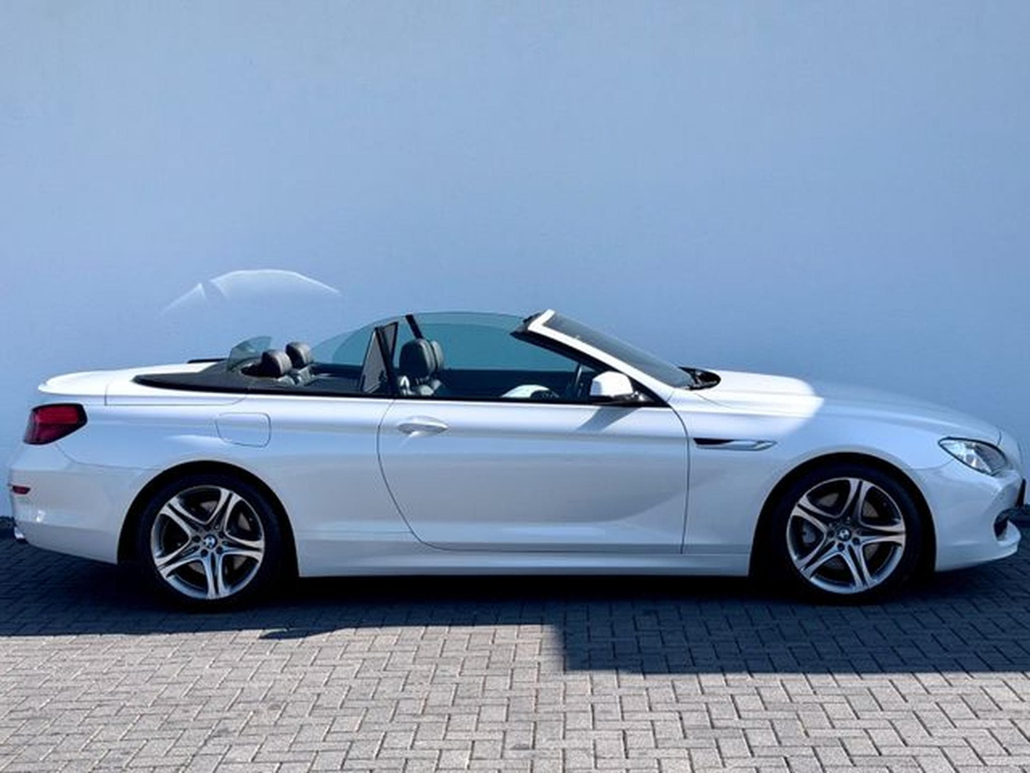 BMW 640 640 d Cabrio sport /NAVI/LED/H&amp;K/GARANTIE/ (2014) - Photo 4