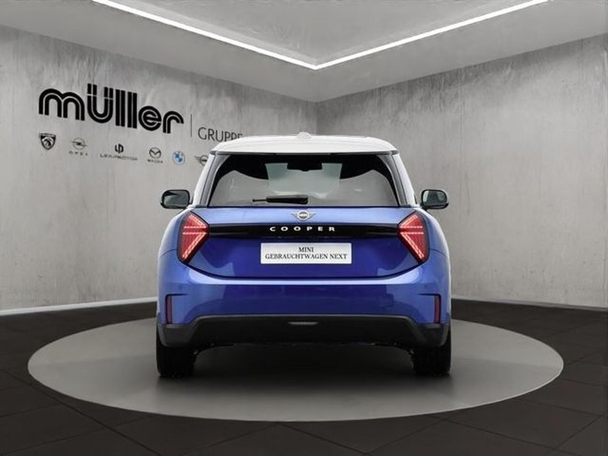 MINI Cooper Cooper E FAVOURED TRIM LED PANO HUD HARMAN KARDO (2024) - Photo 5