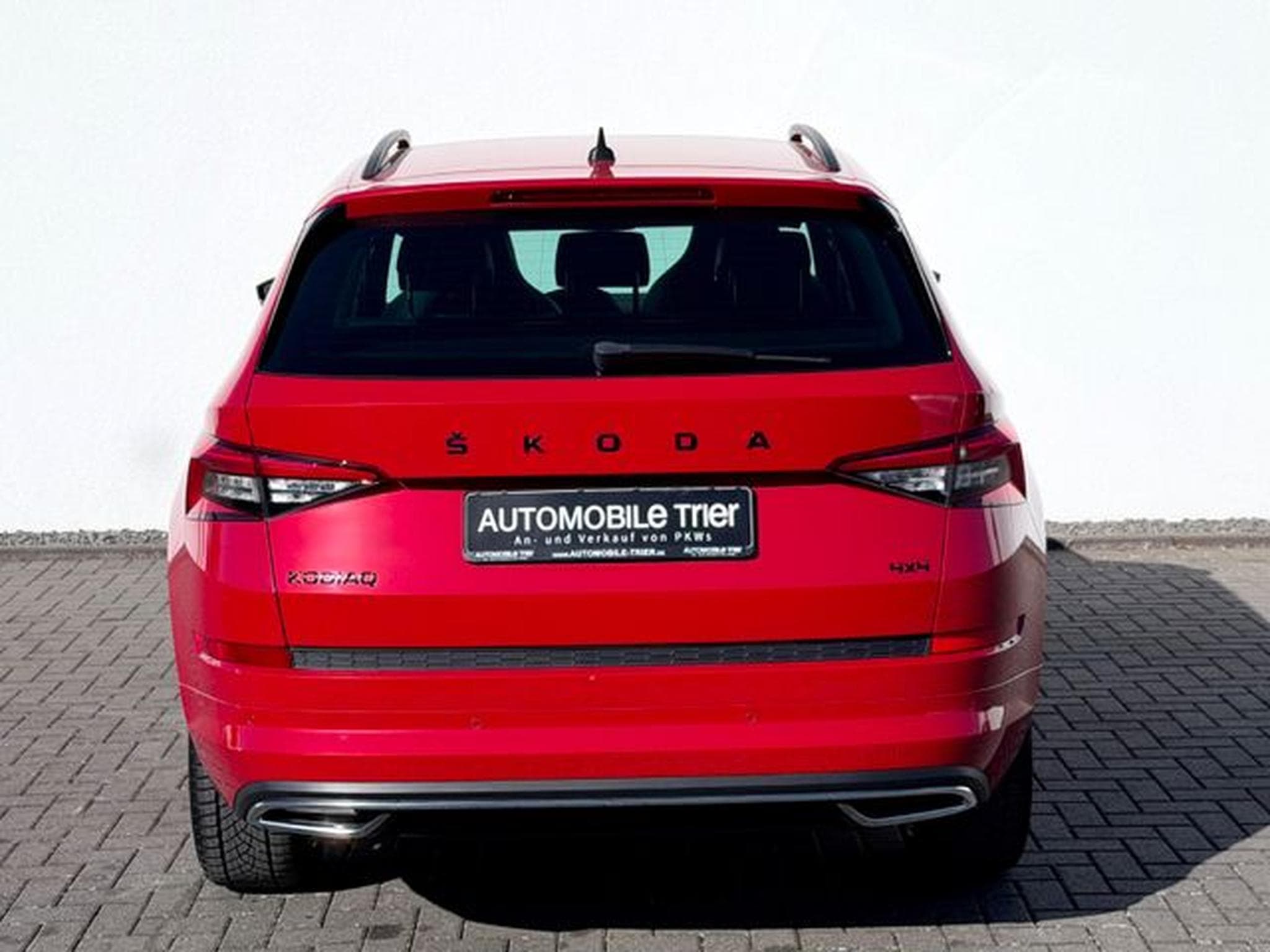 Skoda Kodiaq Kodiaq Sportline 2.0 TSI DSG 4x4 /NAVI/LED/AHK/ (2020) - Foto 6