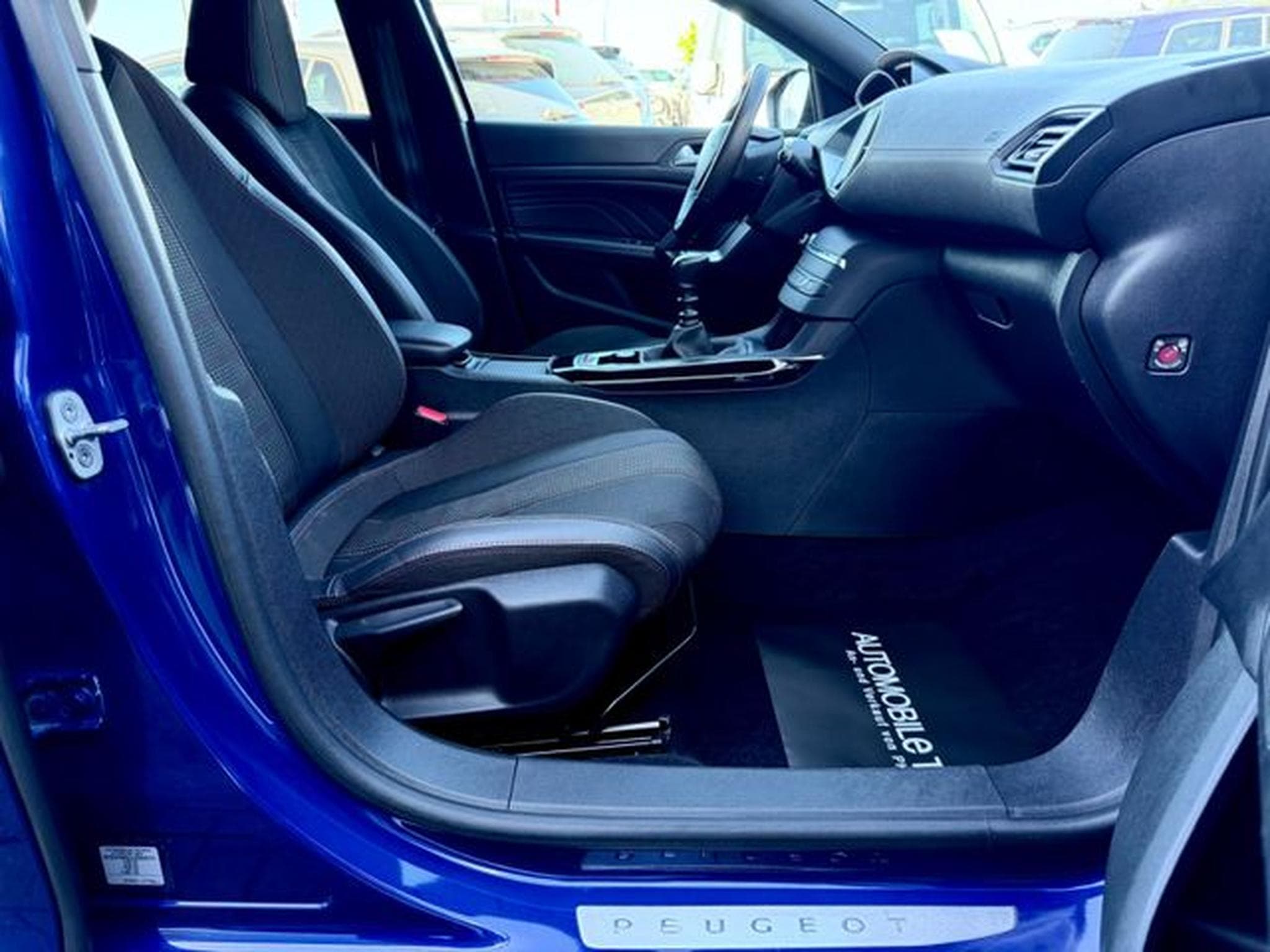 Peugeot 308 308 GT Line /NAVI/LED/CAM/GARANTIE/ (2020) - Foto 13