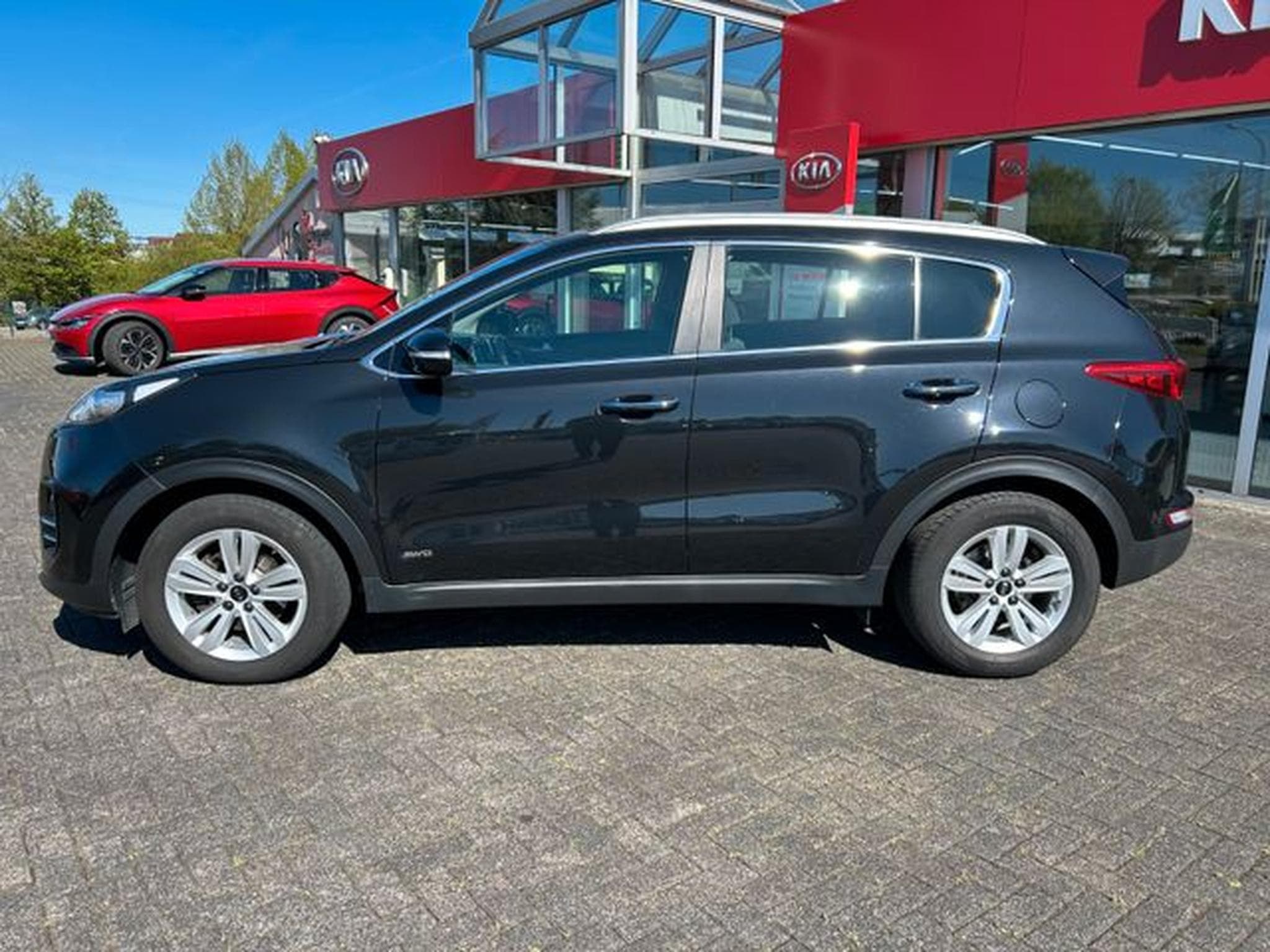 Kia Sportage Sportage 1,6T-GDI DCT Vision 4WD Navi AHK 1.Hand (2017) - Photo 4
