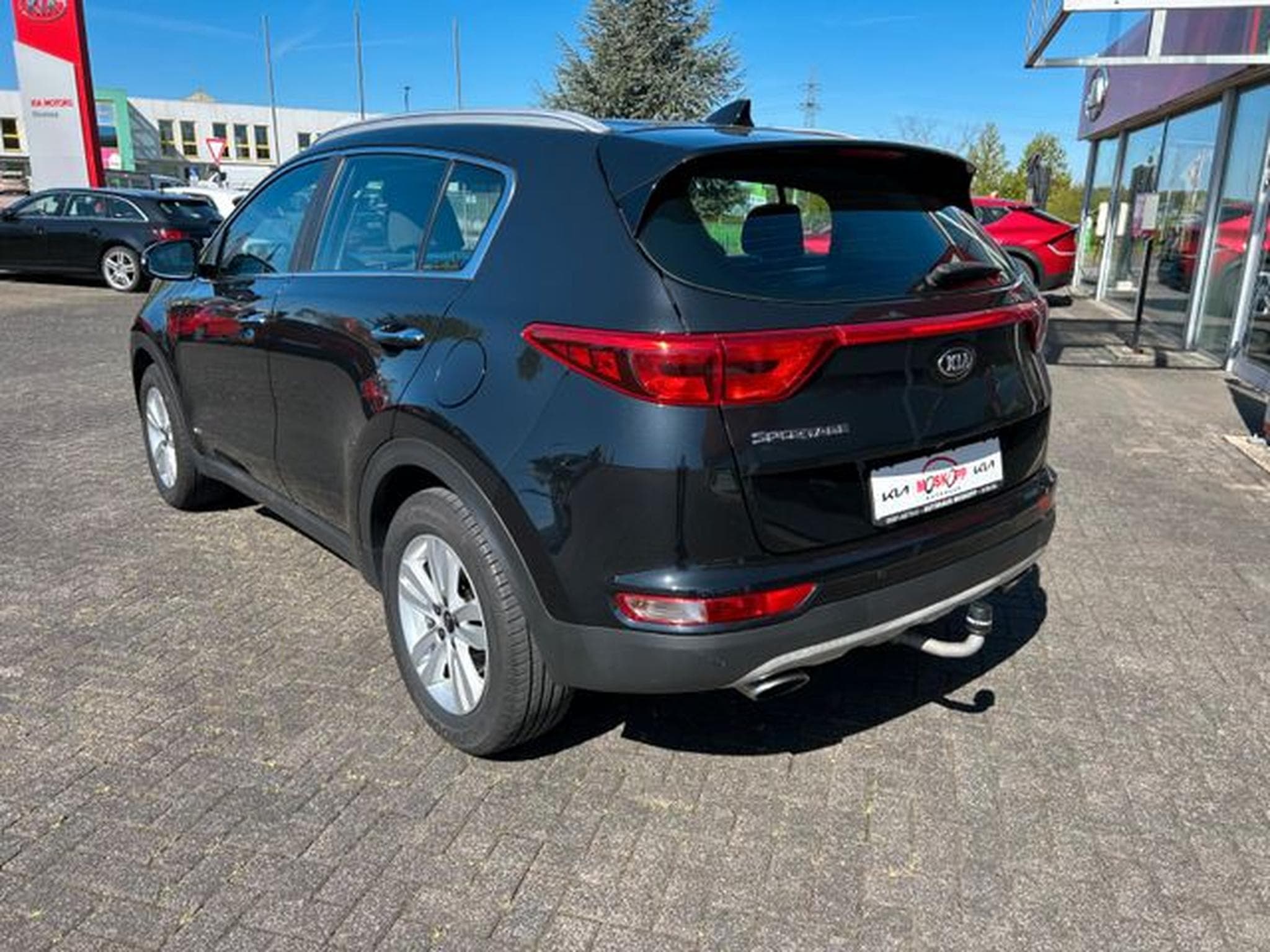 Kia Sportage Sportage 1,6T-GDI DCT Vision 4WD Navi AHK 1.Hand (2017) - Photo 5