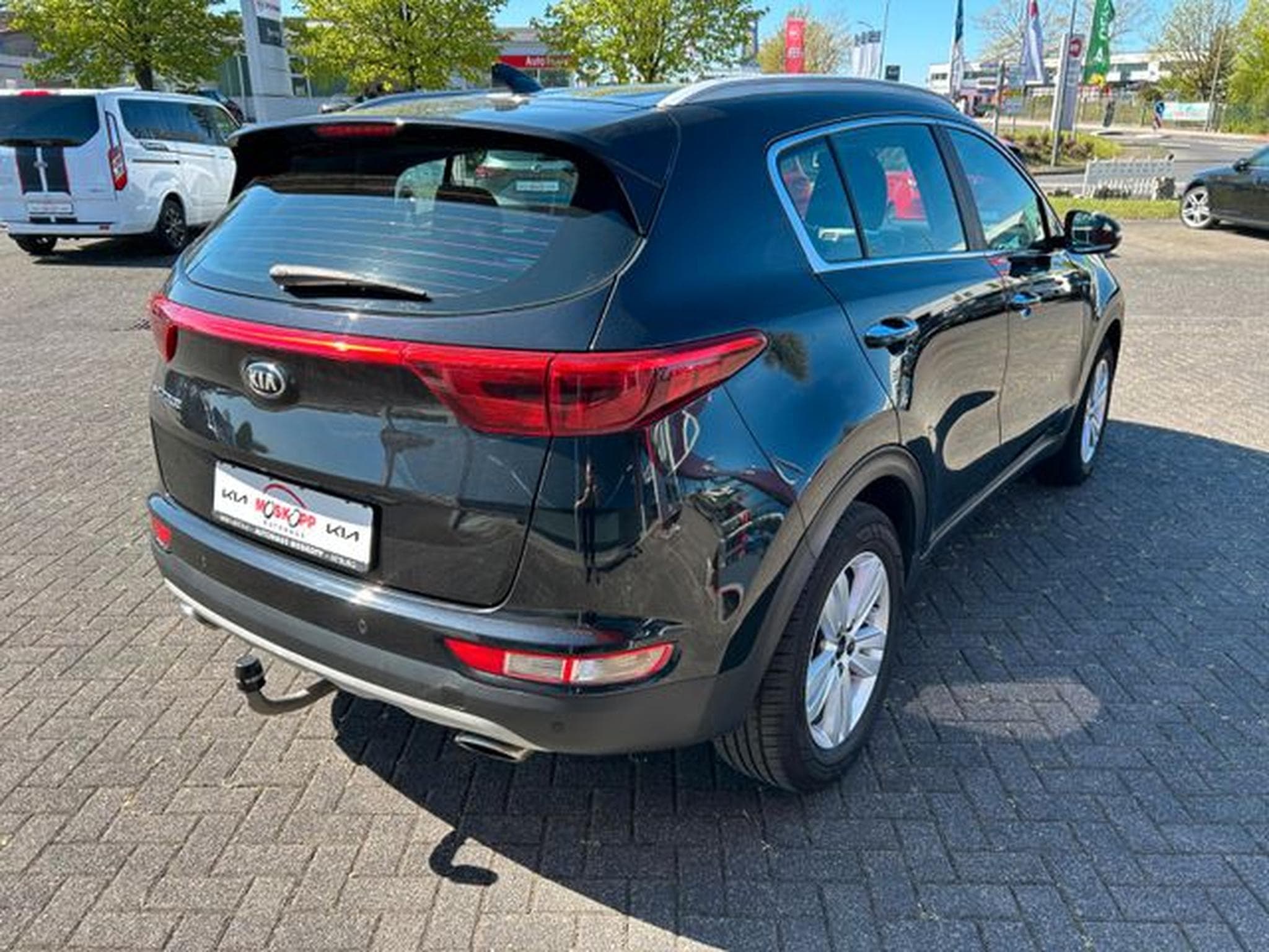 Kia Sportage Sportage 1,6T-GDI DCT Vision 4WD Navi AHK 1.Hand (2017) - Photo 8